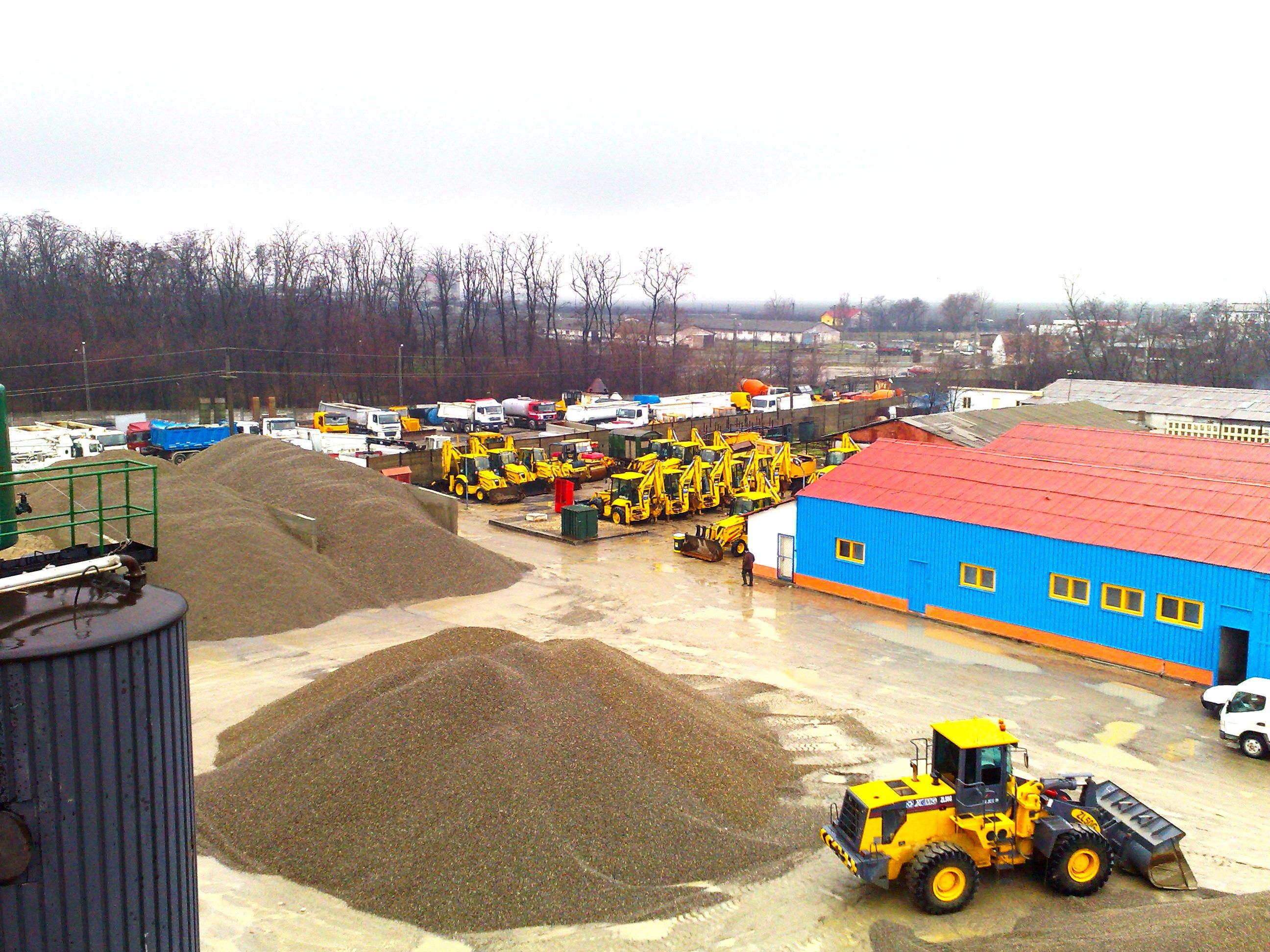 Afacere de vanzare | Hale | Teren 3,2 ha | Statie prefabricate — fotografia 4