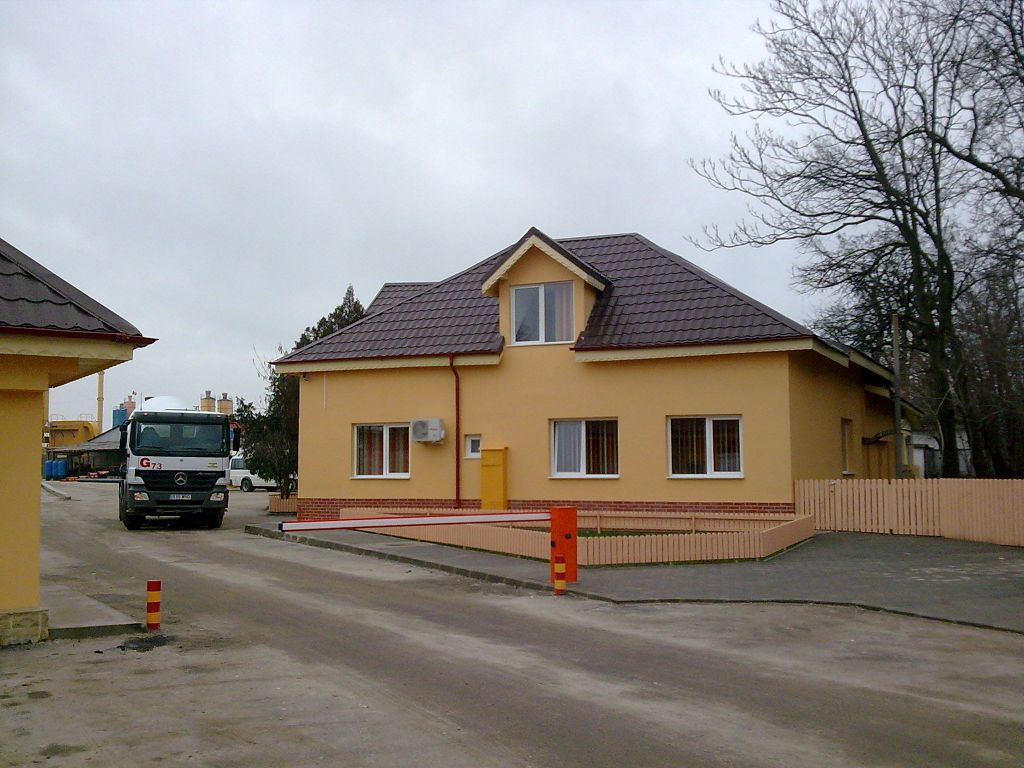 Afacere de vanzare | Hale | Teren 3,2 ha | Statie prefabricate — fotografia 5