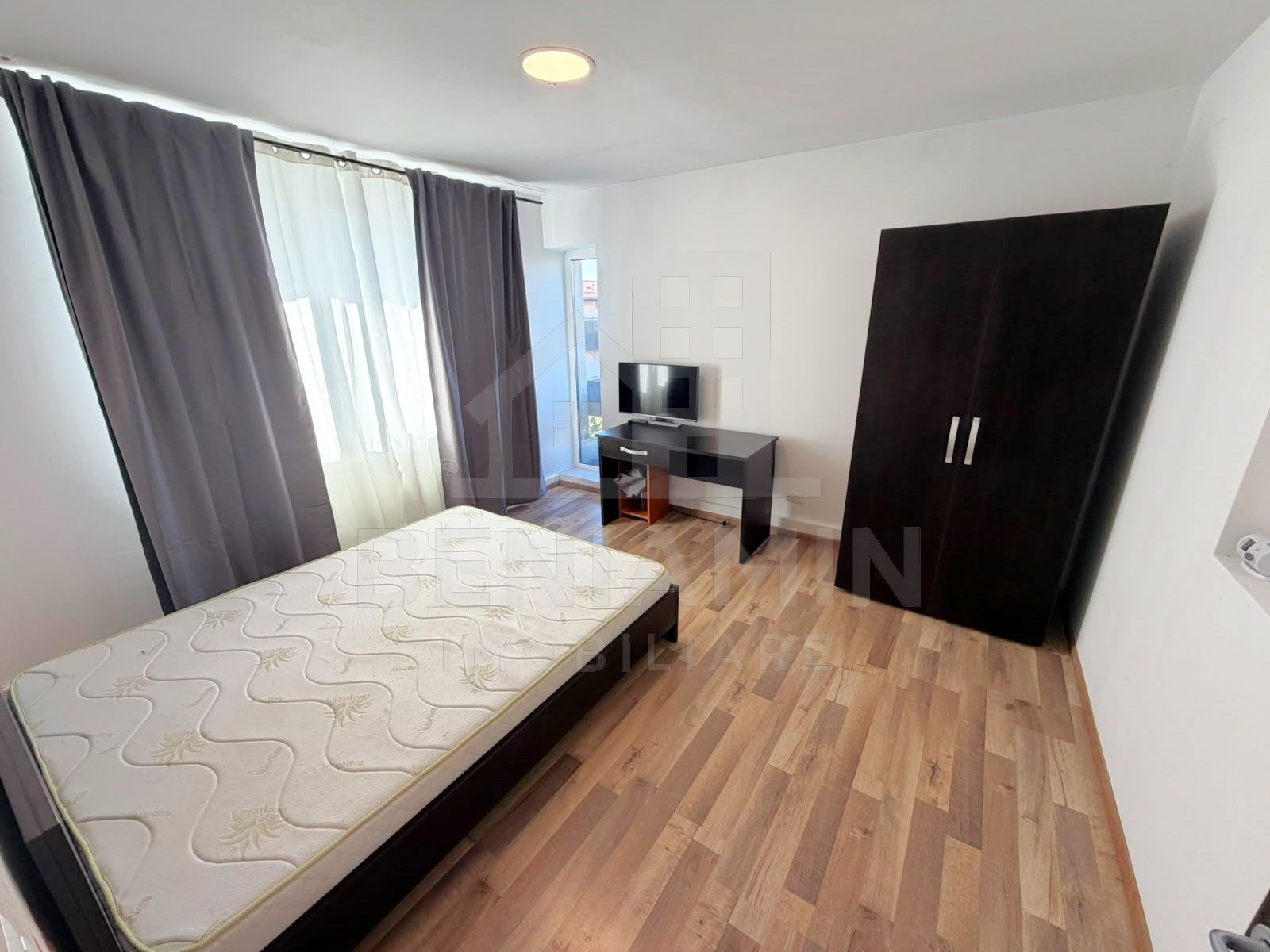 3 Camere-Mobilat-Utilat-60mp-Centrala Termica-Zona Grivitei — fotografia 6