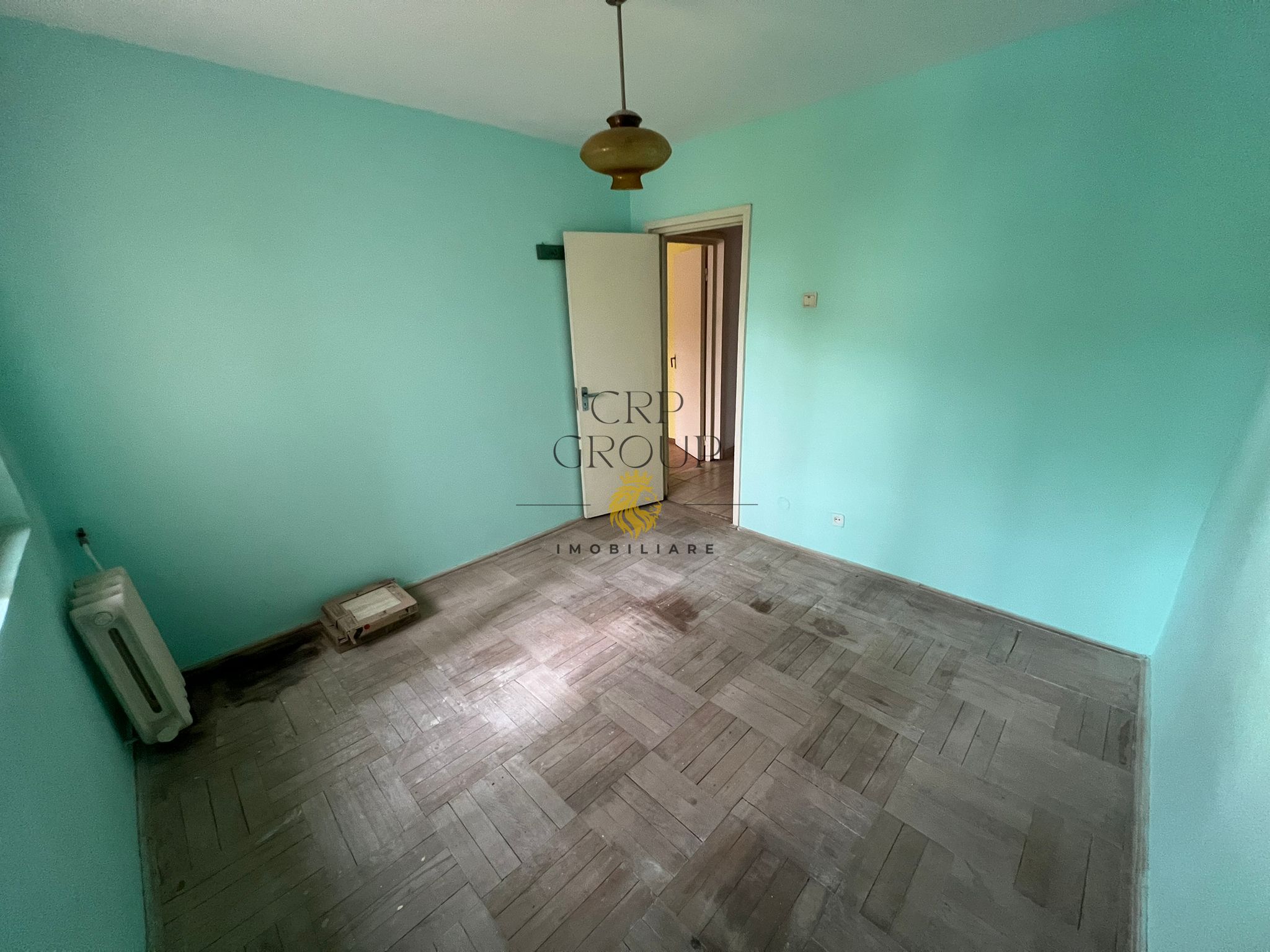Apartament 4 camere, etaj 1/4, zona Mausoleul Eroilor - Sud — fotografia 6