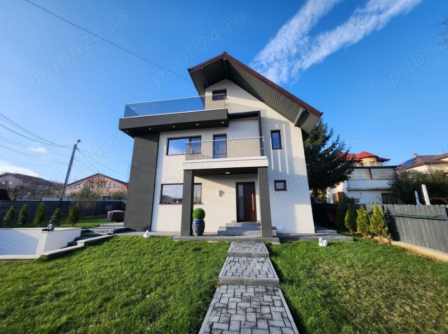 Vindem casă cu terasă lângă hanul Trei Sarmale — fotografia 3