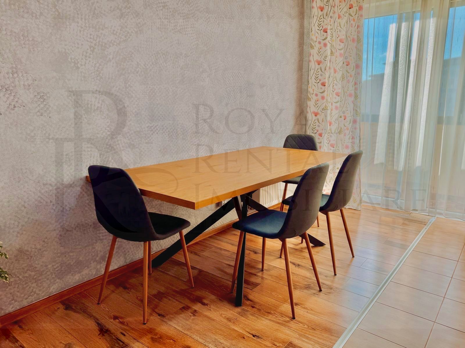 Apartament 3 camere, 58 mp, parcare cu CF separat, etaj 2, Zona Florilor