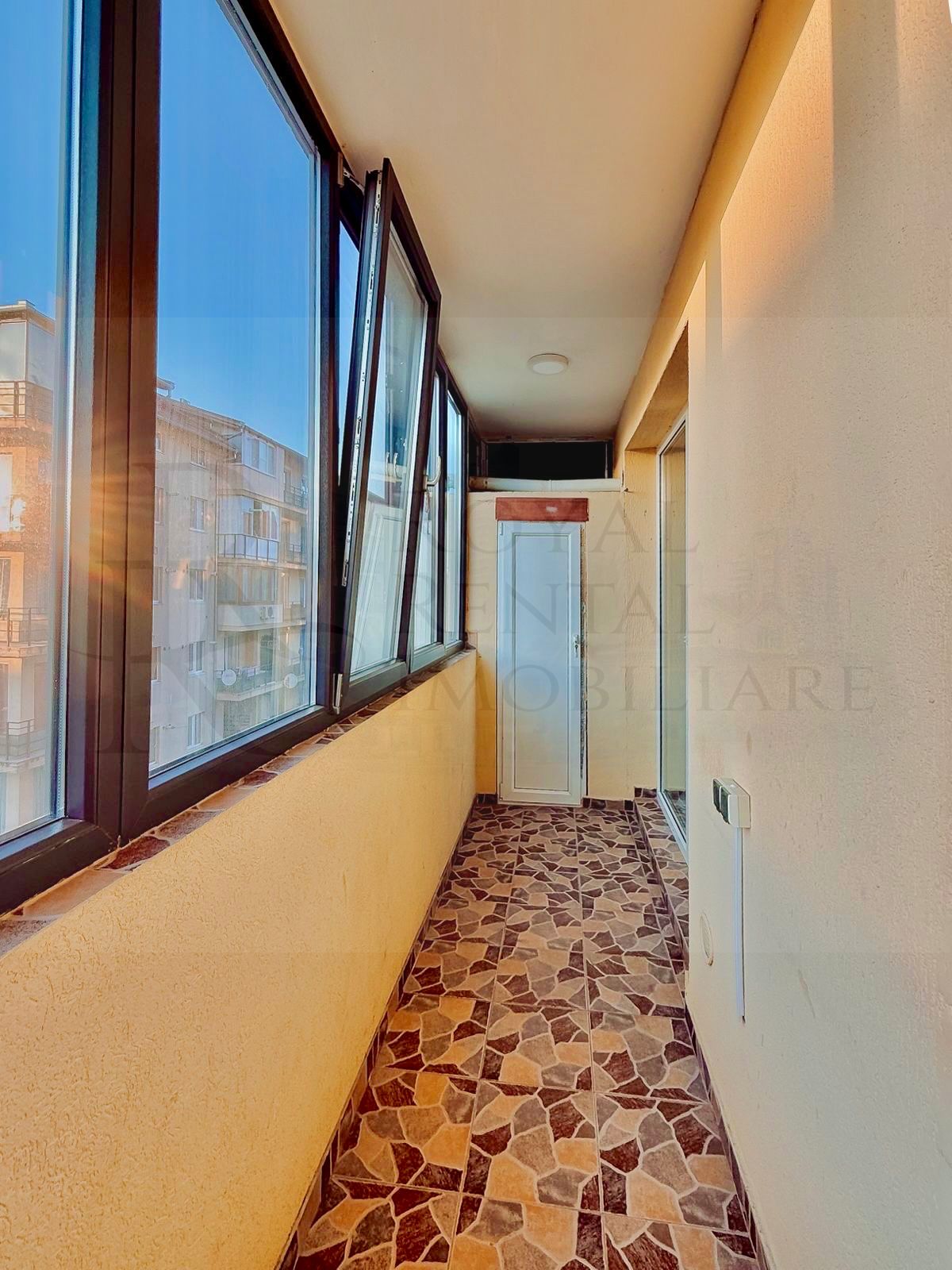 Apartament 3 camere, 58 mp, parcare cu CF separat, etaj 2, Zona Florilor — fotografia 12
