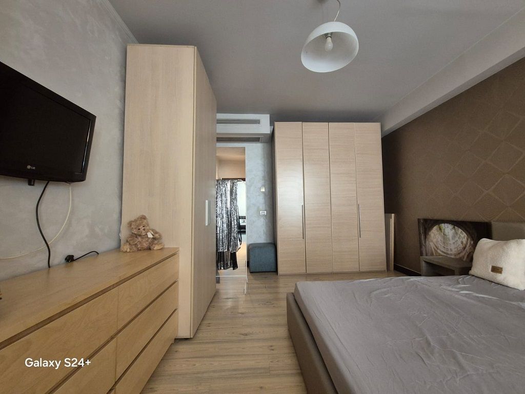 De vanzare | Apartament spatios 3 camere | 134 mp | Herastrau — fotografia 13