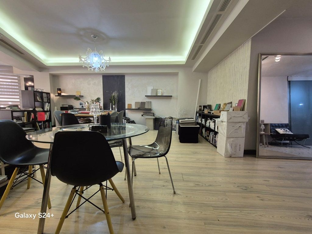 De vanzare | Apartament spatios 3 camere | 134 mp | Herastrau — fotografia 9