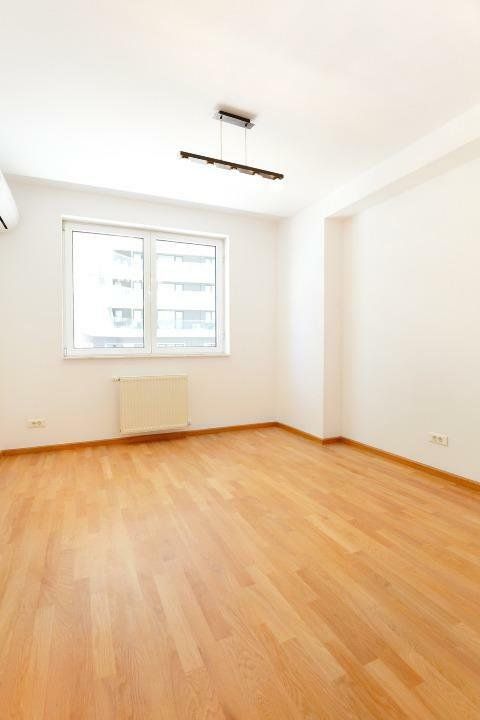 Apartament 5 camere la 300m de parcul Herăstrău, renovat 2025 (proprietar) — fotografia 3