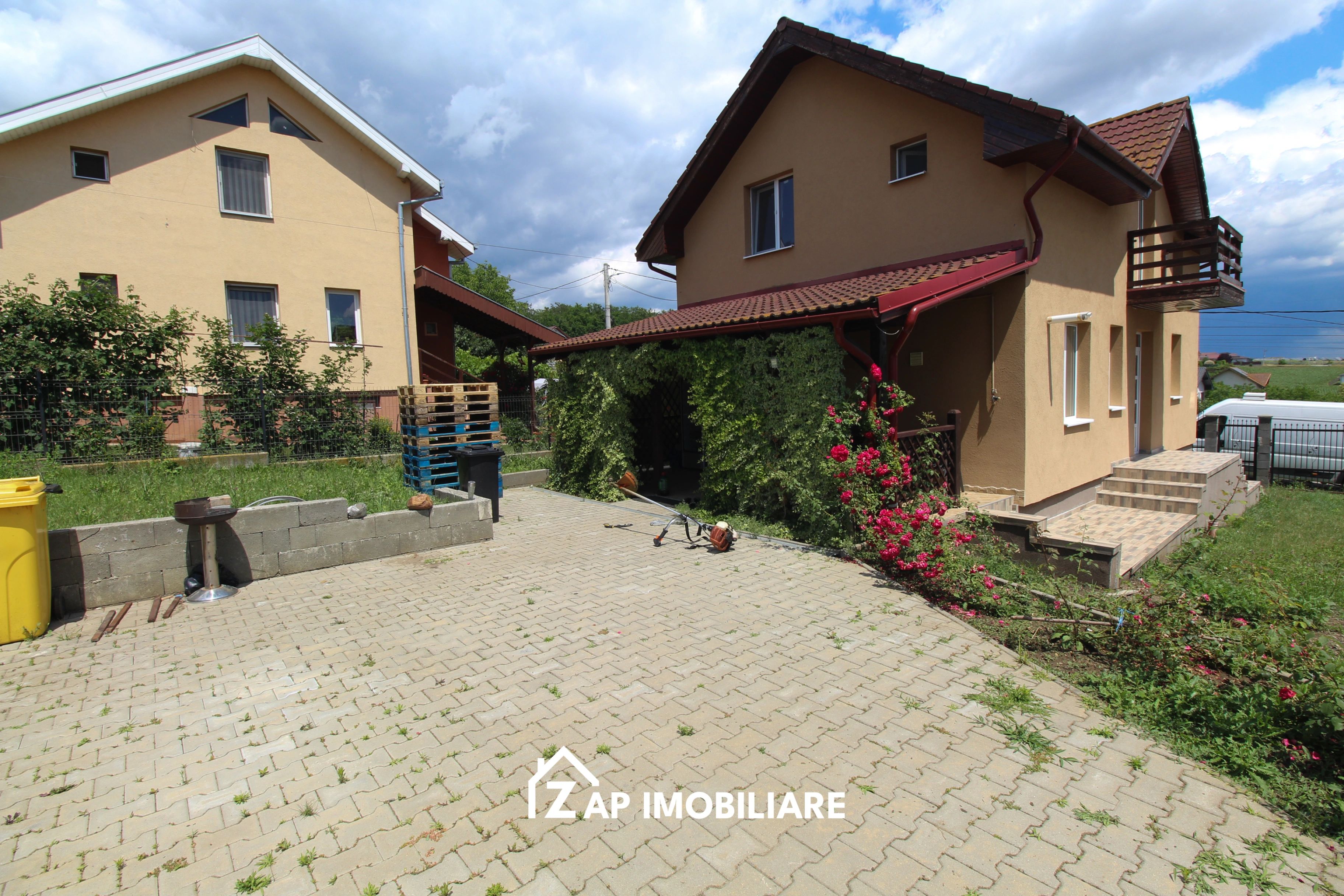 Casa P+M - 4 camere - 3 dormitoare - Teren 500 mp - Nazna — fotografia 4