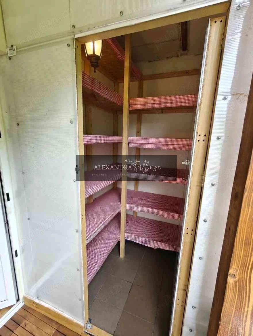 Apartament 3 camere, etaj intermediar, 2balcoane, parcare — fotografia 10