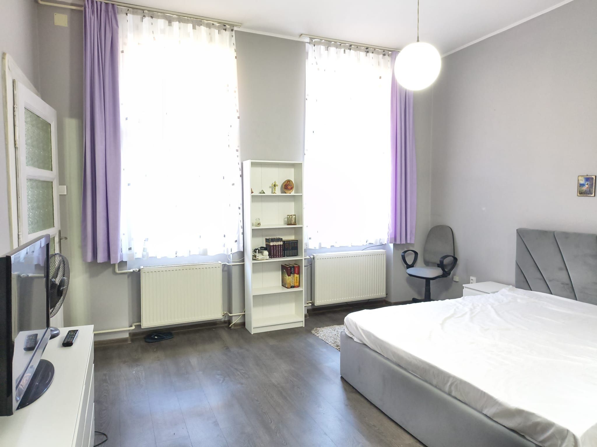 Apartament central, 2 camere, centrala gaz. 390 E/lună. Comision 0 — fotografia 6