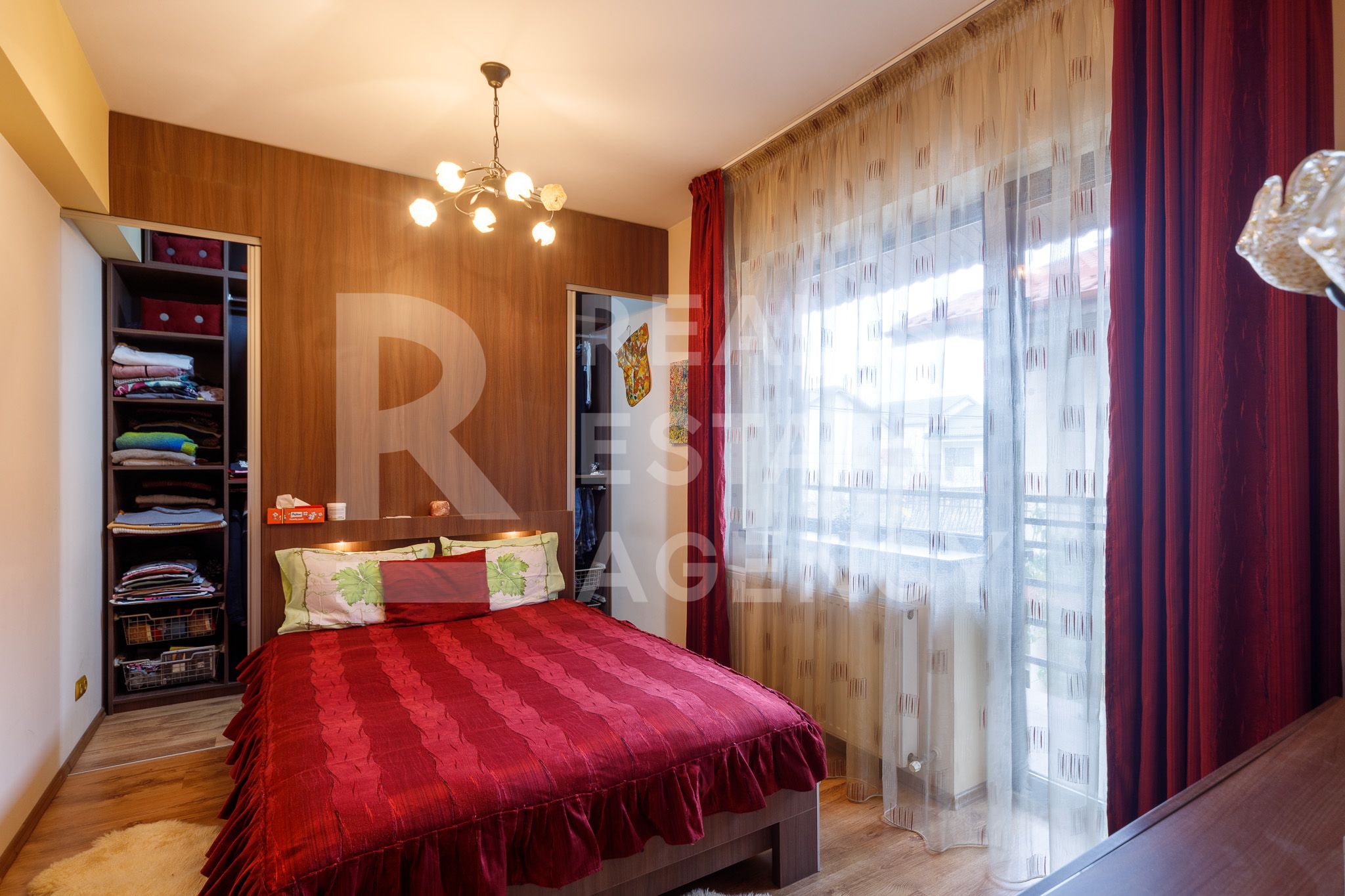 Vânzare, Duplex, 8 camere, zona Militari — fotografia 10