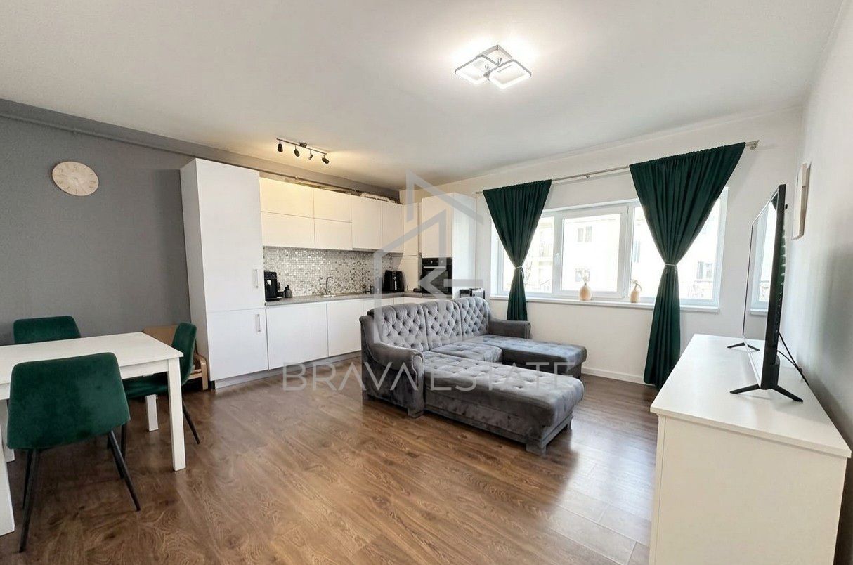 Apartament 3 camere, 66mp, grădină 40mp, parcare, zona Teilor