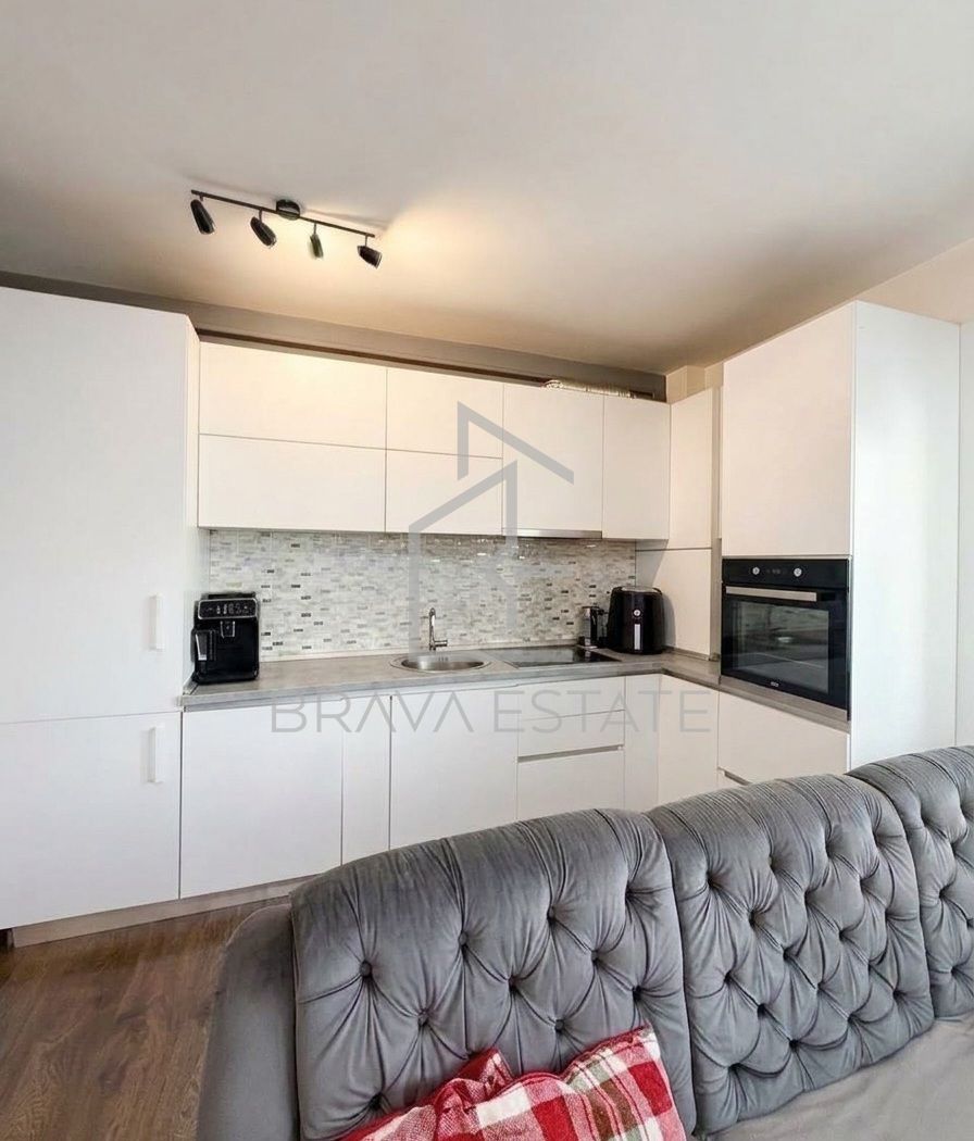 Apartament 3 camere, 66mp, grădină 40mp, parcare, zona Teilor — fotografia 4