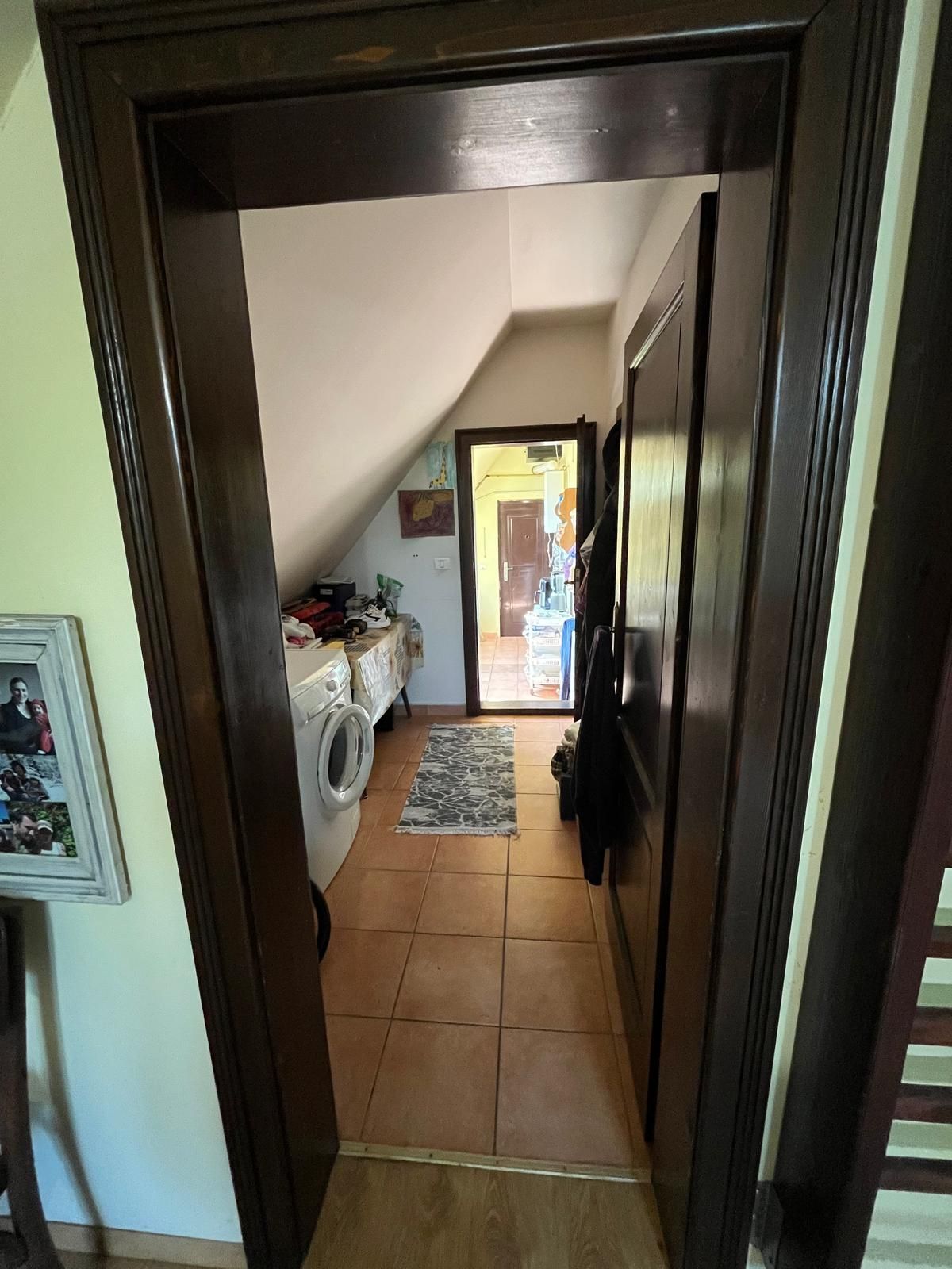 Casă elegantă, spațioasă, ideală pentru familie – Sanmihaiu Roman — fotografia 17