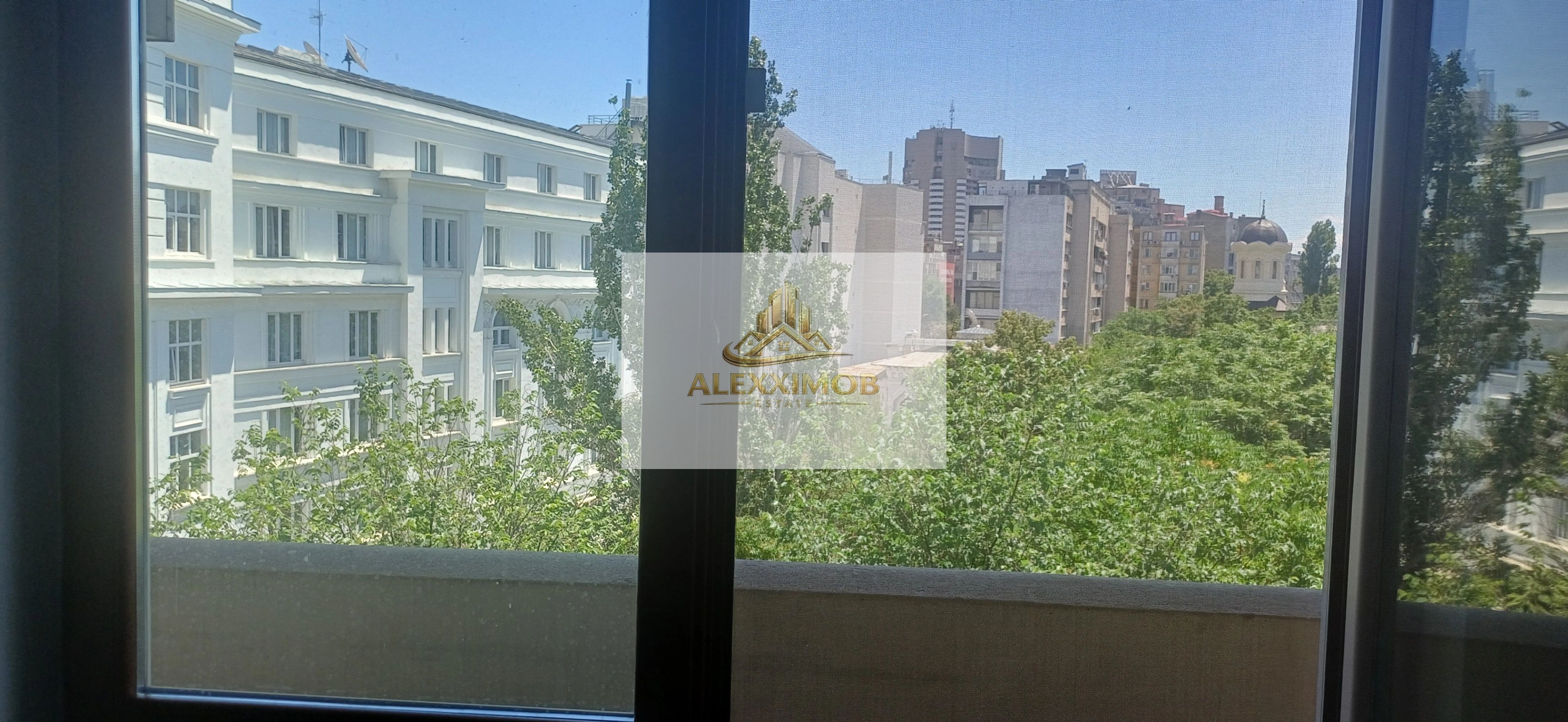 Apartament de Vanzare - Zona Ateneul Roman - 4 camere - 110 MP — fotografia 14