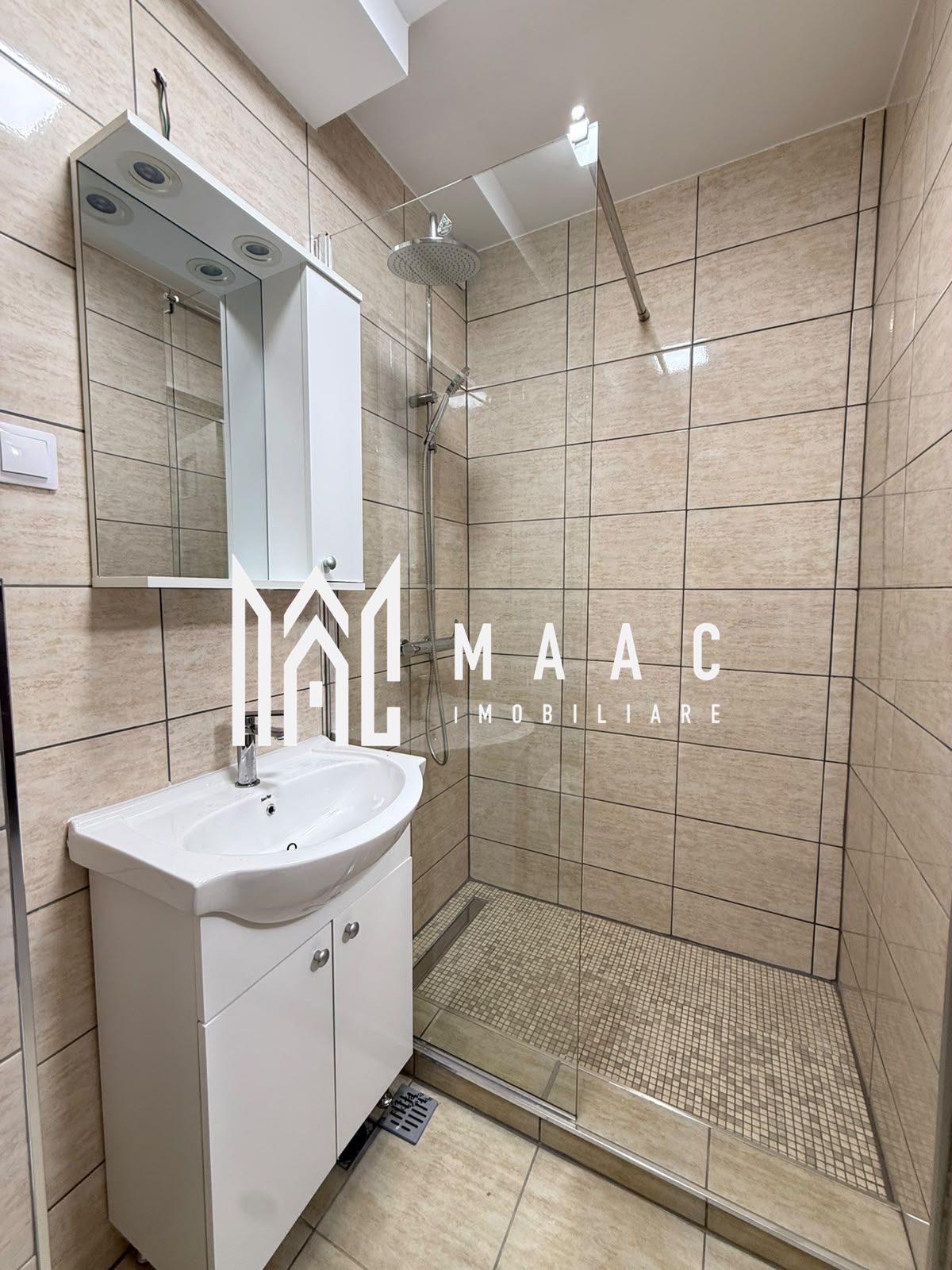 Garsoniera | Etaj 3 | Balcon | Renovata | Vasile Aaron — fotografia 5