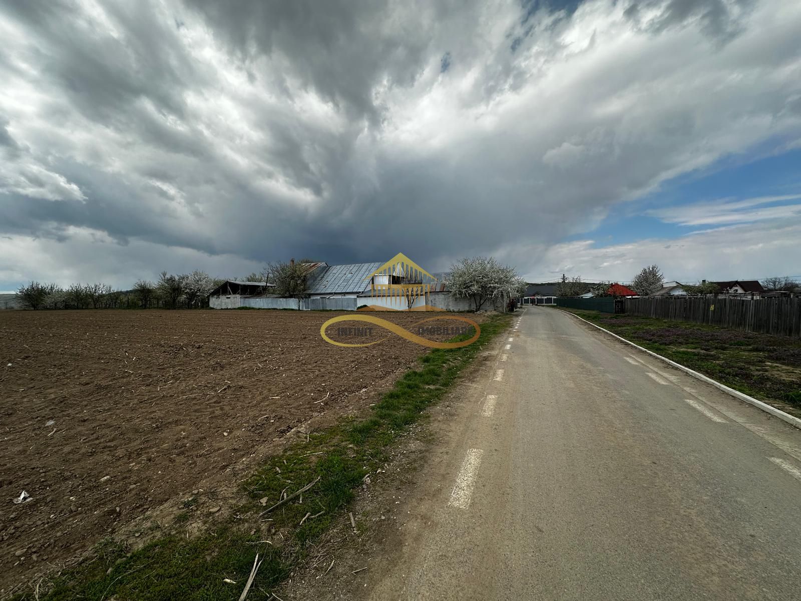 De vanzare doua loturi de teren in Fantanele-Bacau — fotografia 5
