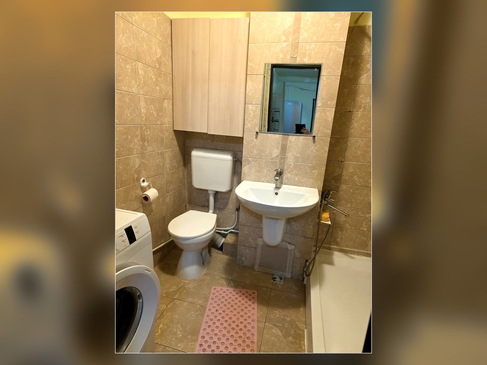 Apartament cu 2 camere, centrală proprie și aer condiționat –Dâmbovița — fotografia 10