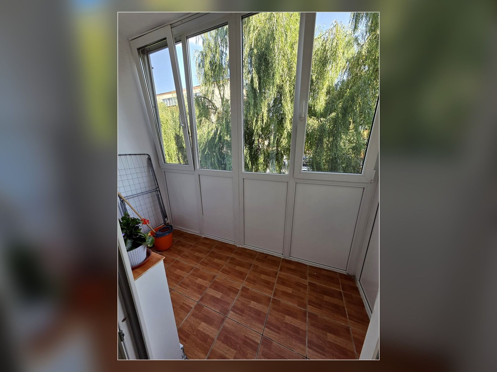 Apartament cu 2 camere, centrală proprie și aer condiționat –Dâmbovița — fotografia 11