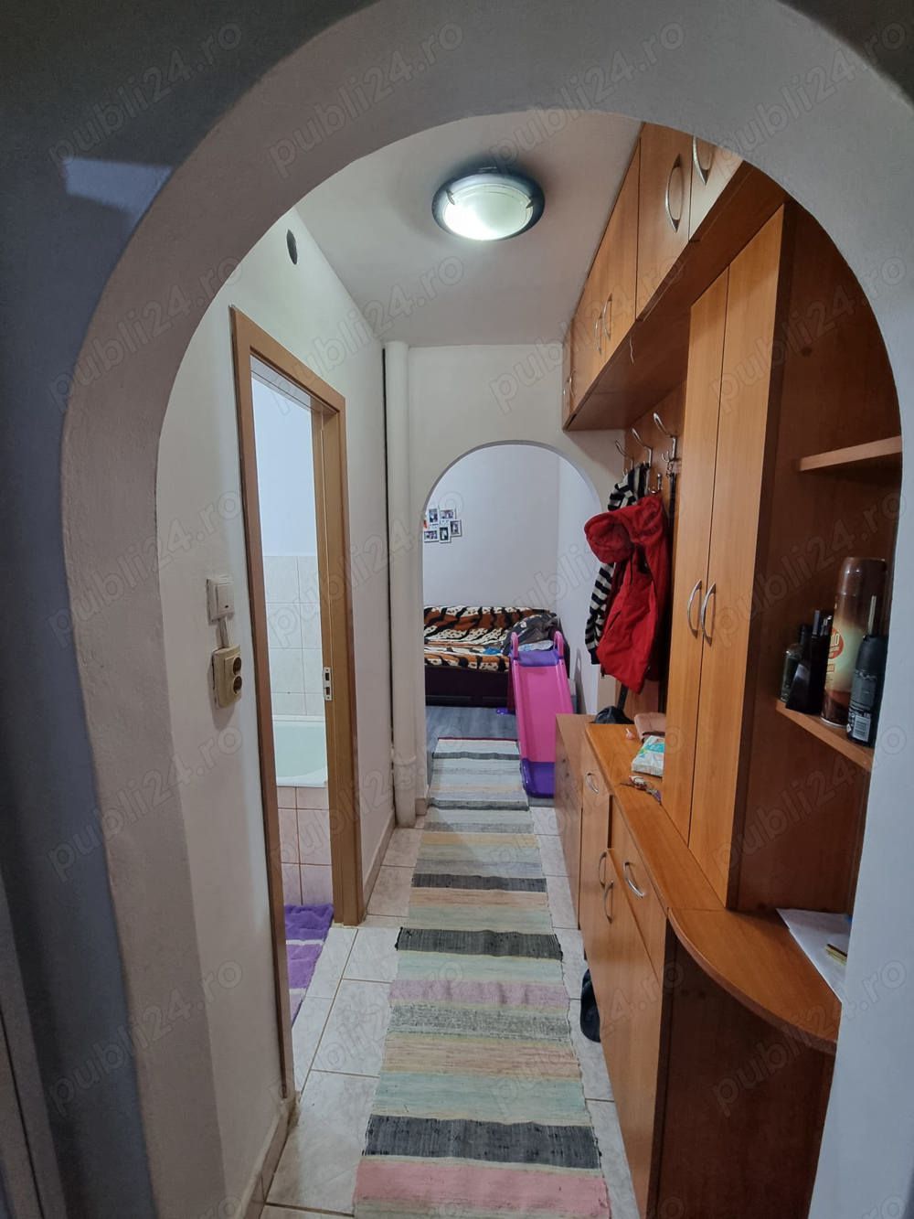 De vanzare apartament cu 3 camere — fotografia 4