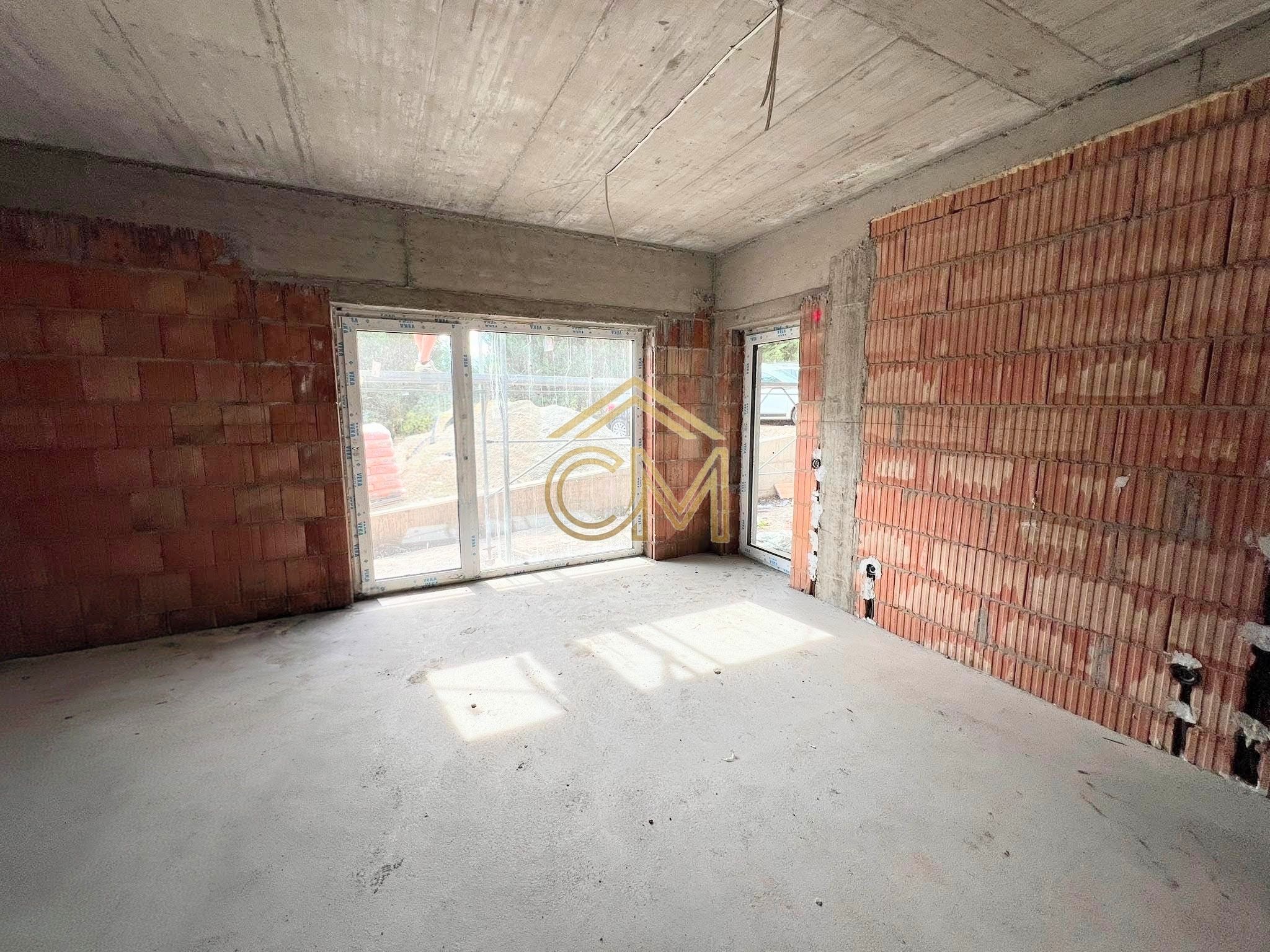 Apartament 1 Camera-Etaj 1-Balcon-Parcare-37MPU — fotografia 4