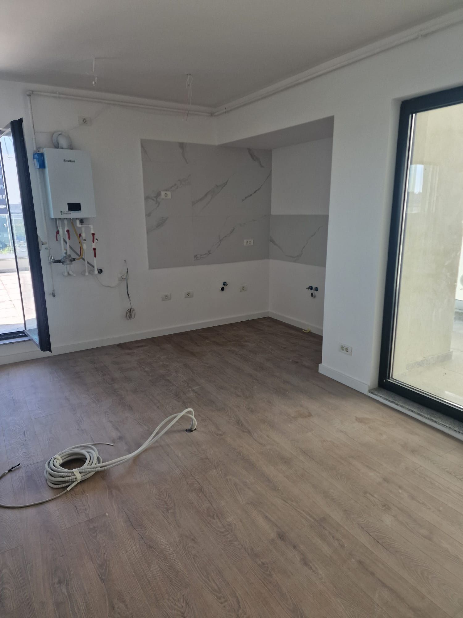 Penthouse la 3 minute de Metrou Mihai Bravu — fotografia 5