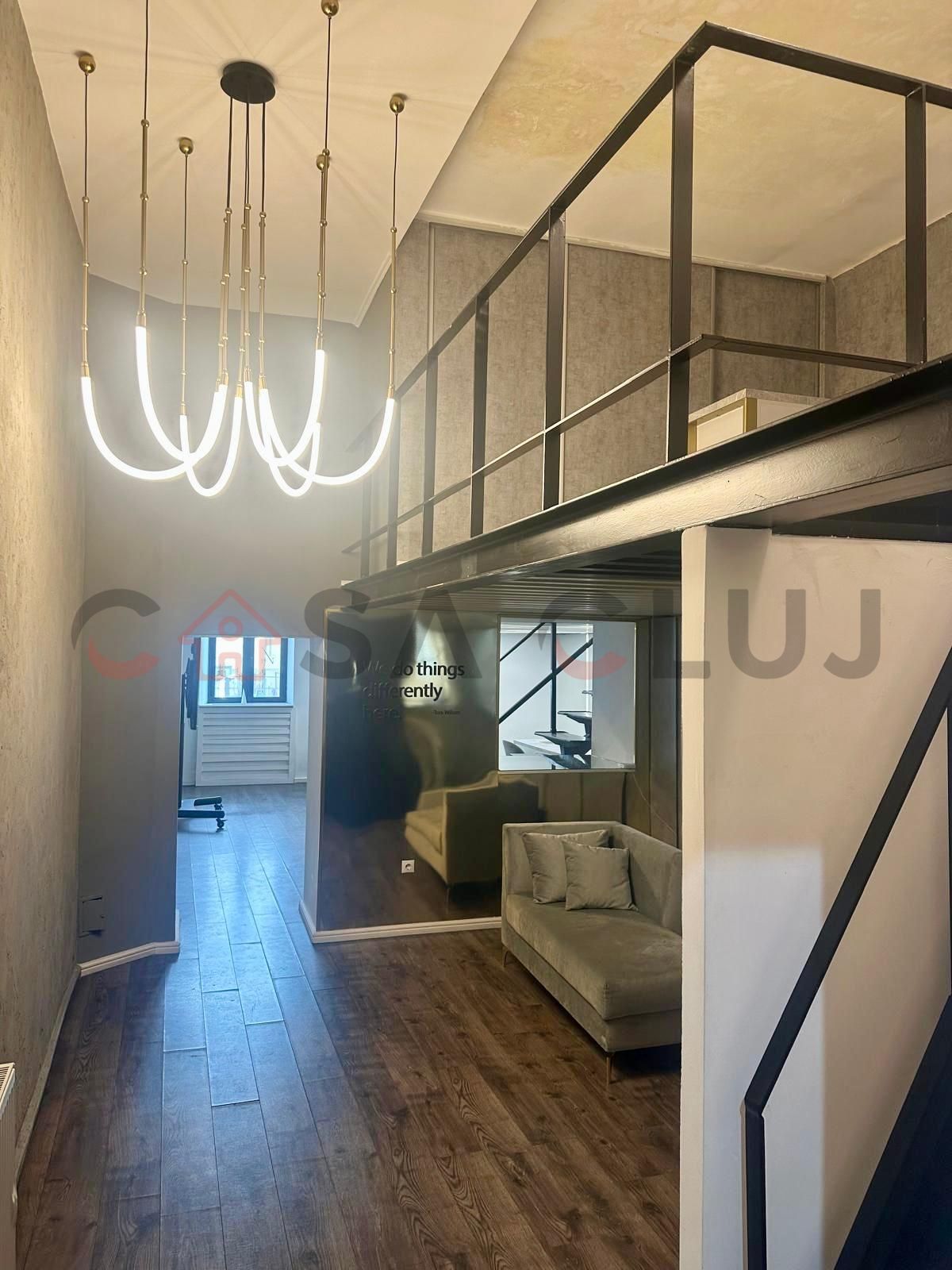 Spațiu comercial, ULTRACENTRAL! — fotografia 4