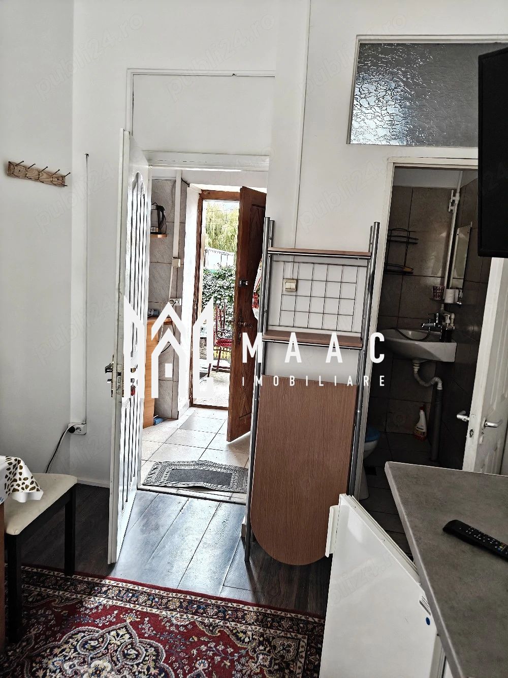 Cameră de închiriat într-o casă | Sibiu, Orașul de Jos | 17 mp