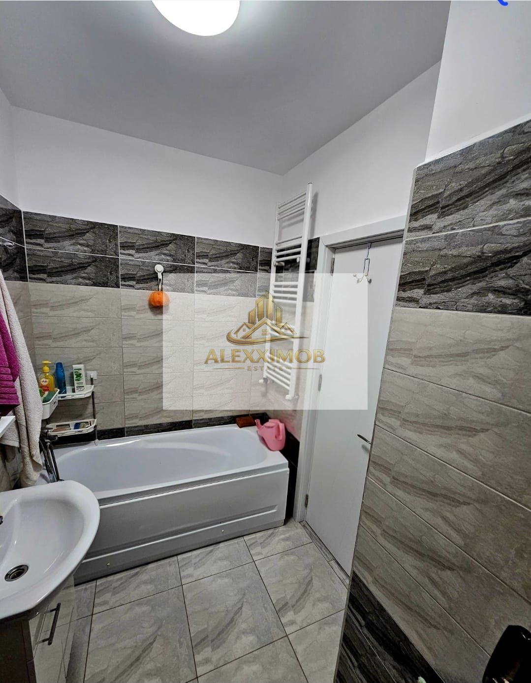 Apartament de Vanzare - 56 mp - ZONA GRAND ARENA — fotografia 5