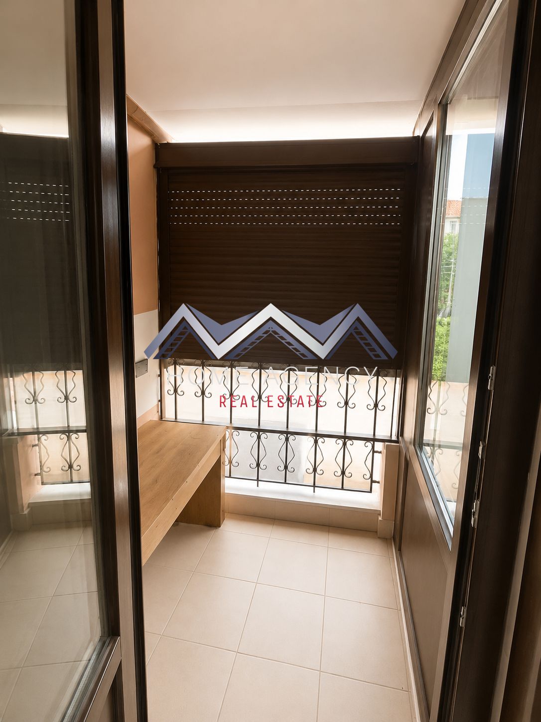 Apartament 3 camere Otopeni central | mobilat, utilat | lângă piață — fotografia 3
