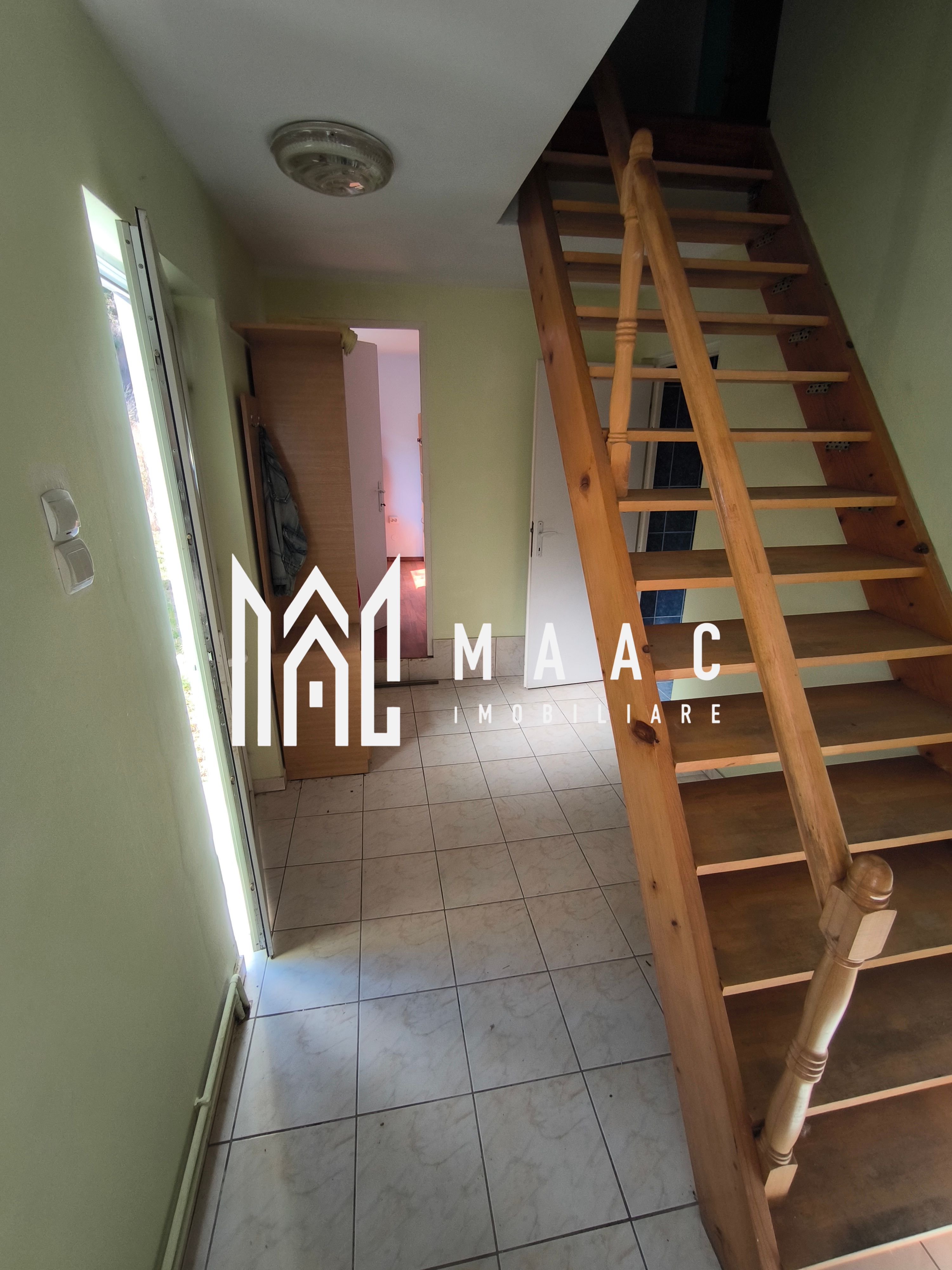Casă de vânzare 3 camere | Ocna Sibiului | teren 1.010 mp — fotografia 11