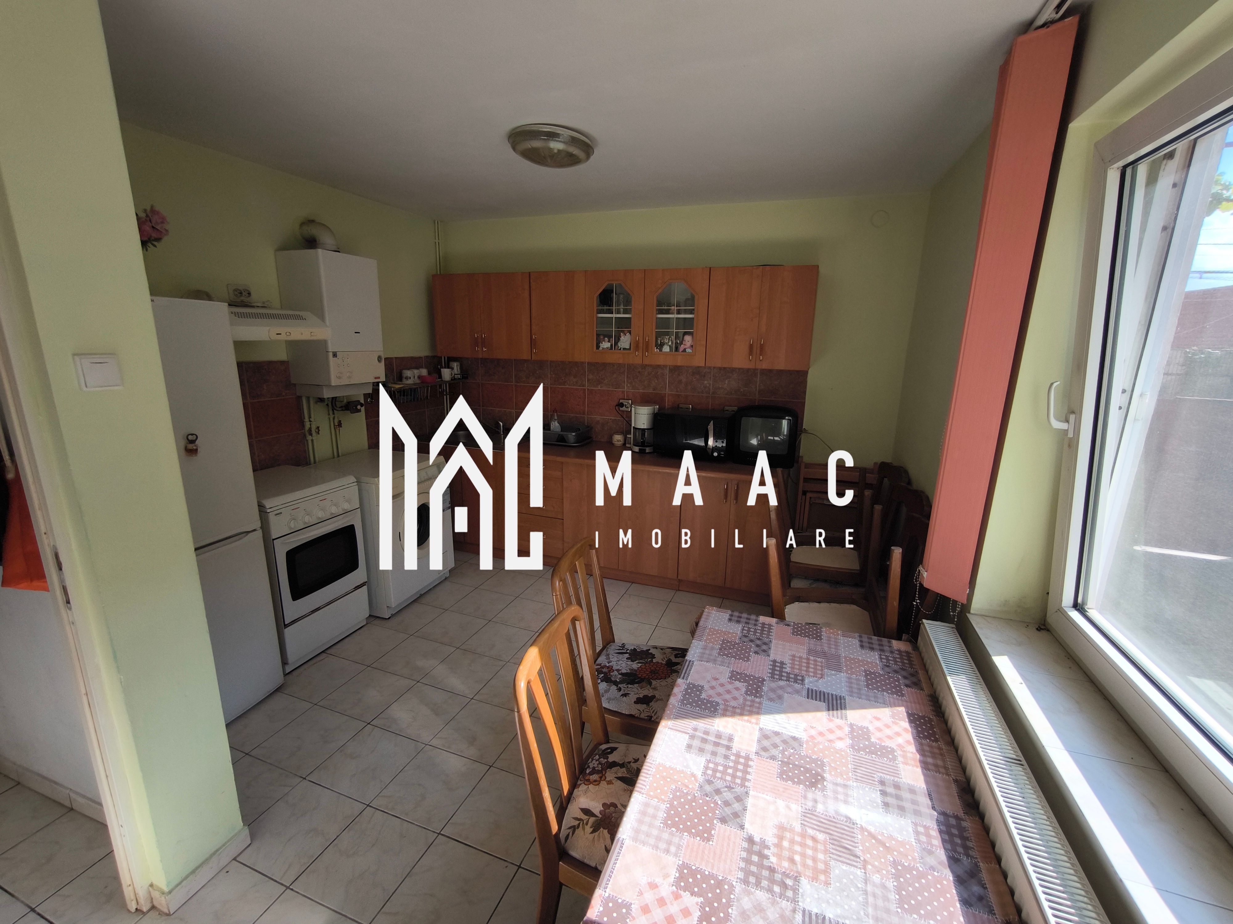 Casă de vânzare 3 camere | Ocna Sibiului | teren 1.010 mp — fotografia 4