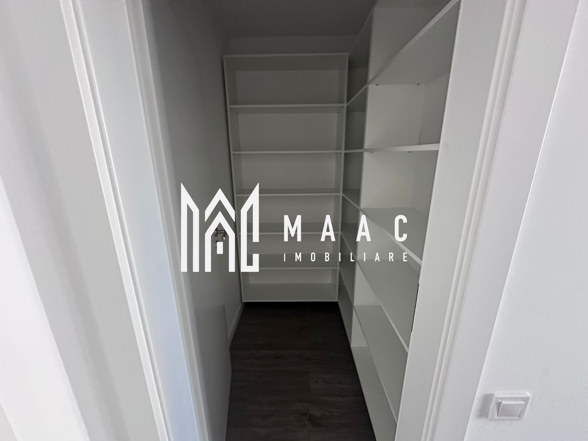 Apartament 3 camere | Etaj 2 | Balcon | parcare — fotografia 4