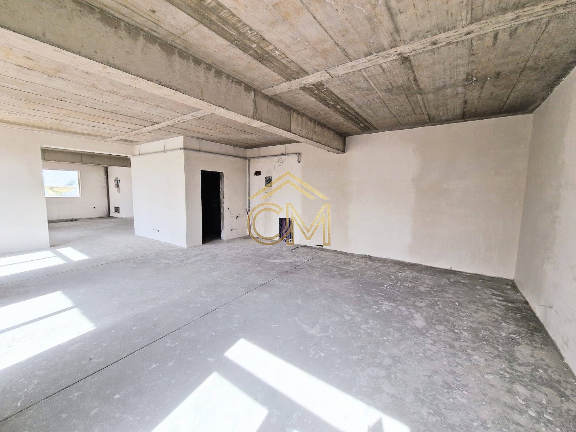 Spatiu Comercial-160MP Construiti-Parter-6 Parcari — fotografia 5