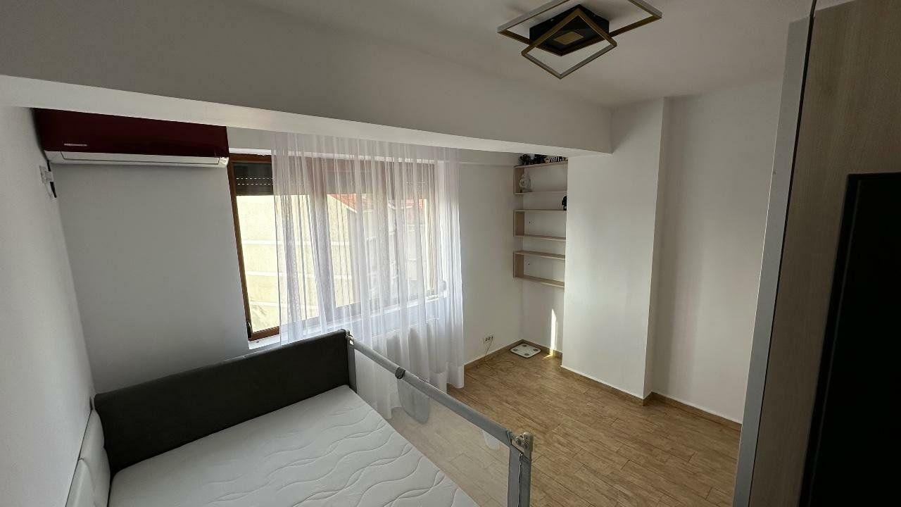 Apartament Damaroaia 3 camere 101 utili parcare subteran+Boxa Direct Proprietar — fotografia 6