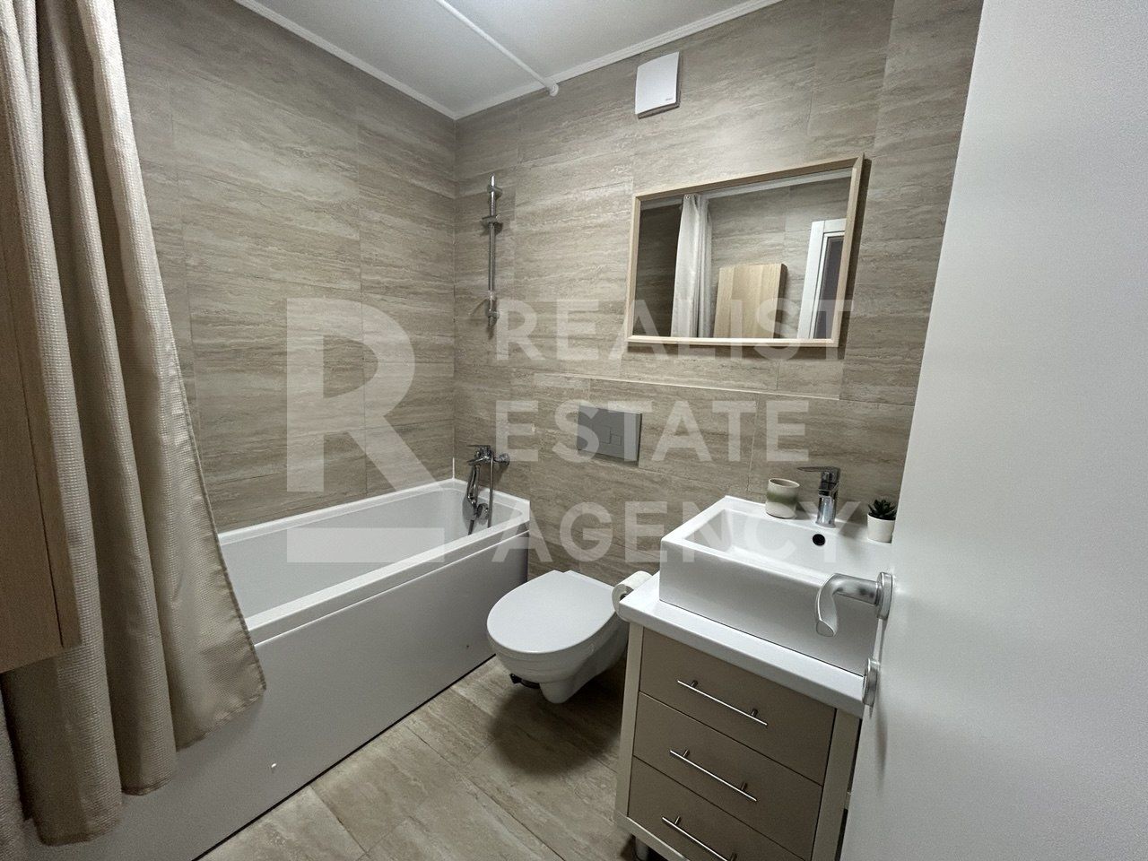 Oportunitate de investiție– venit imediat din chirie, Cosmopolis — fotografia 12
