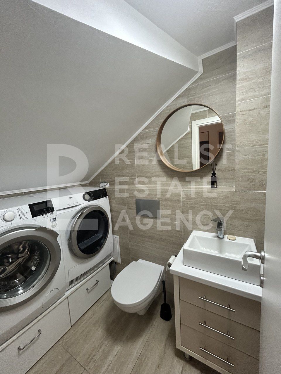 Oportunitate de investiție– venit imediat din chirie, Cosmopolis — fotografia 13