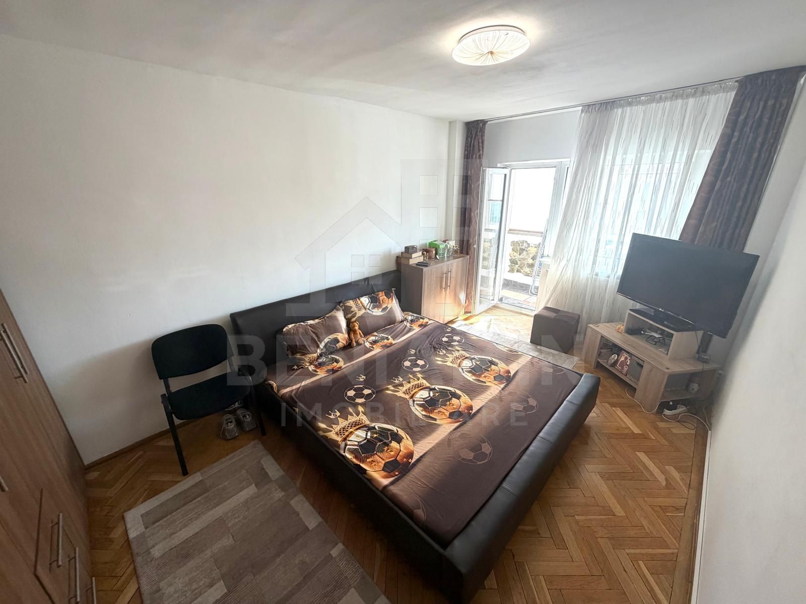 2 Camere-Decomandat-57mp-Etaj3-Centrala-AC-Lift Nou-Parcul Romanescu — fotografia 3