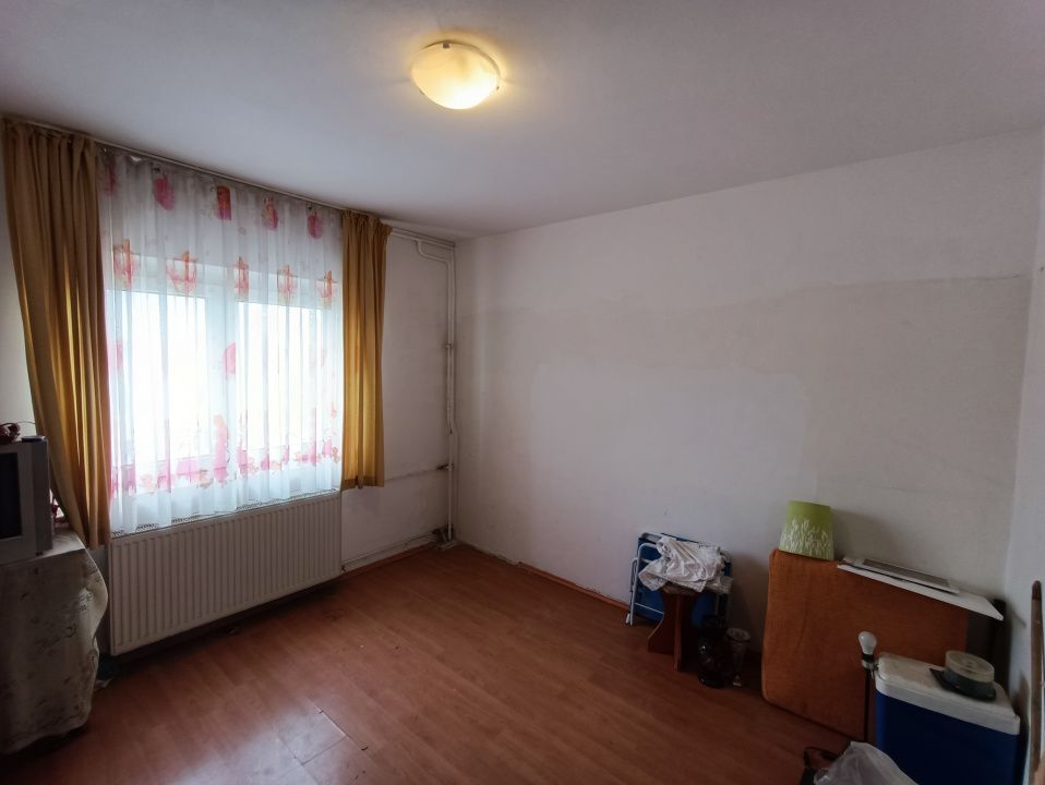Apartament 3 camere, decomandat, langa Mall Vitan — fotografia 5