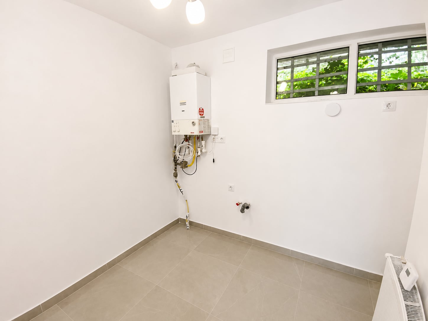 Garsonieră de vânzare, 30 mp, Zona Piața Centrală, curte privată/loc de parcare — fotografia 9