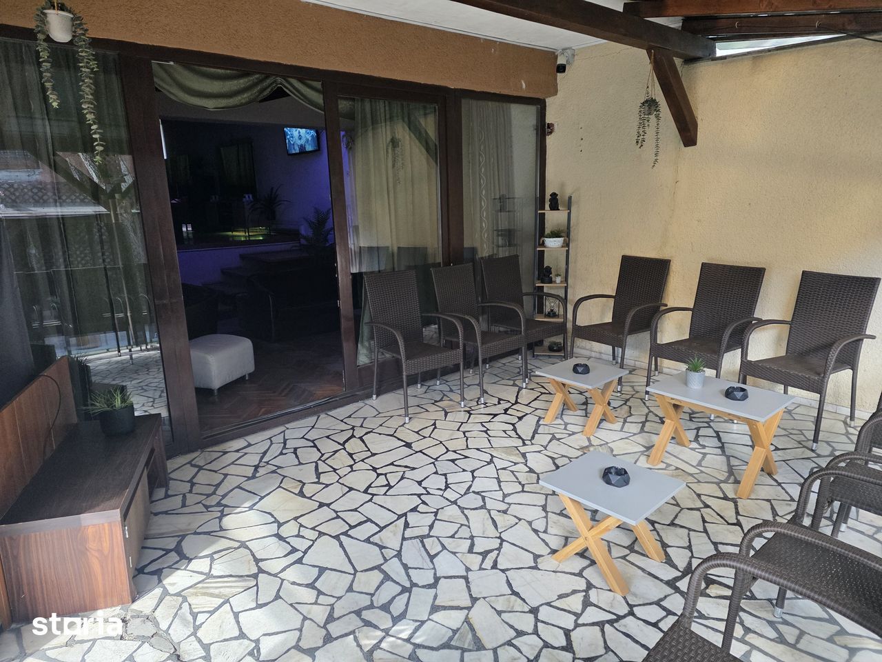 BRASADAS vinde proprietate ultracentrala, doua case 250 mp. — fotografia 5
