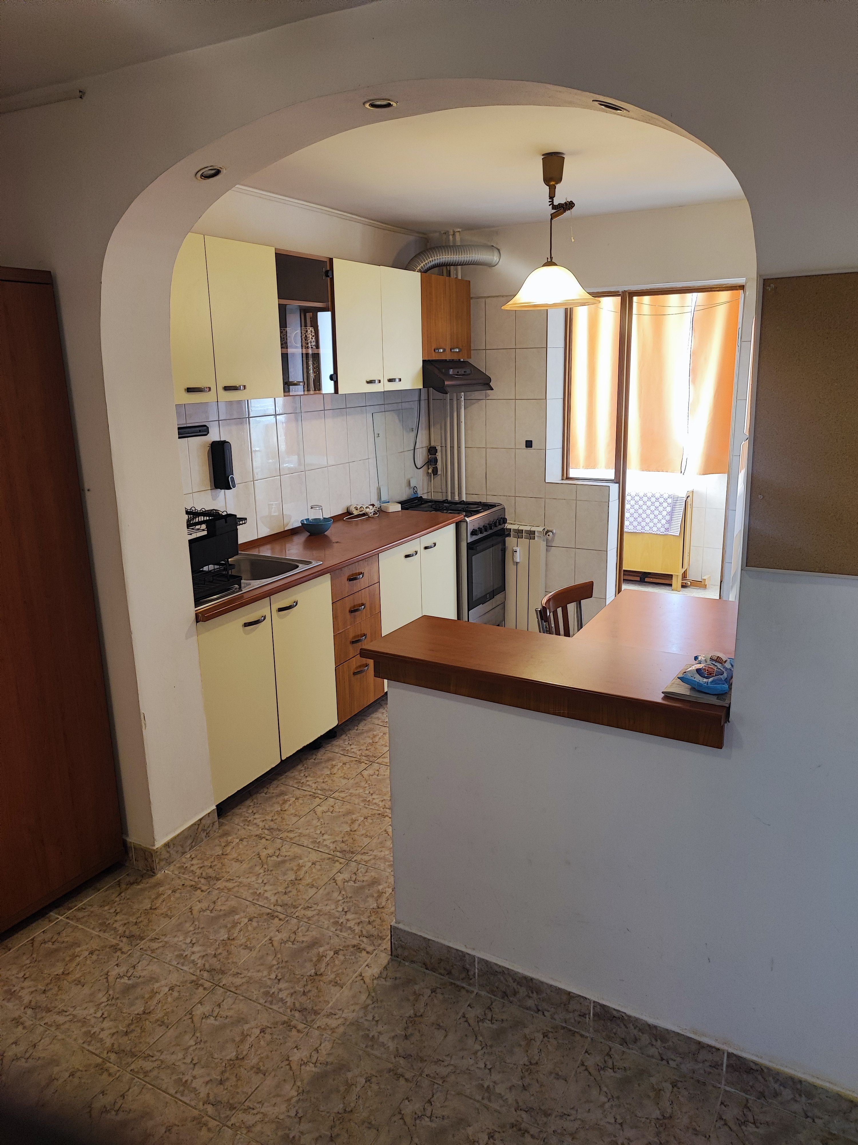 Inchiriez apartament 3 camere Elev Stefanescu - Iancului — fotografia 10