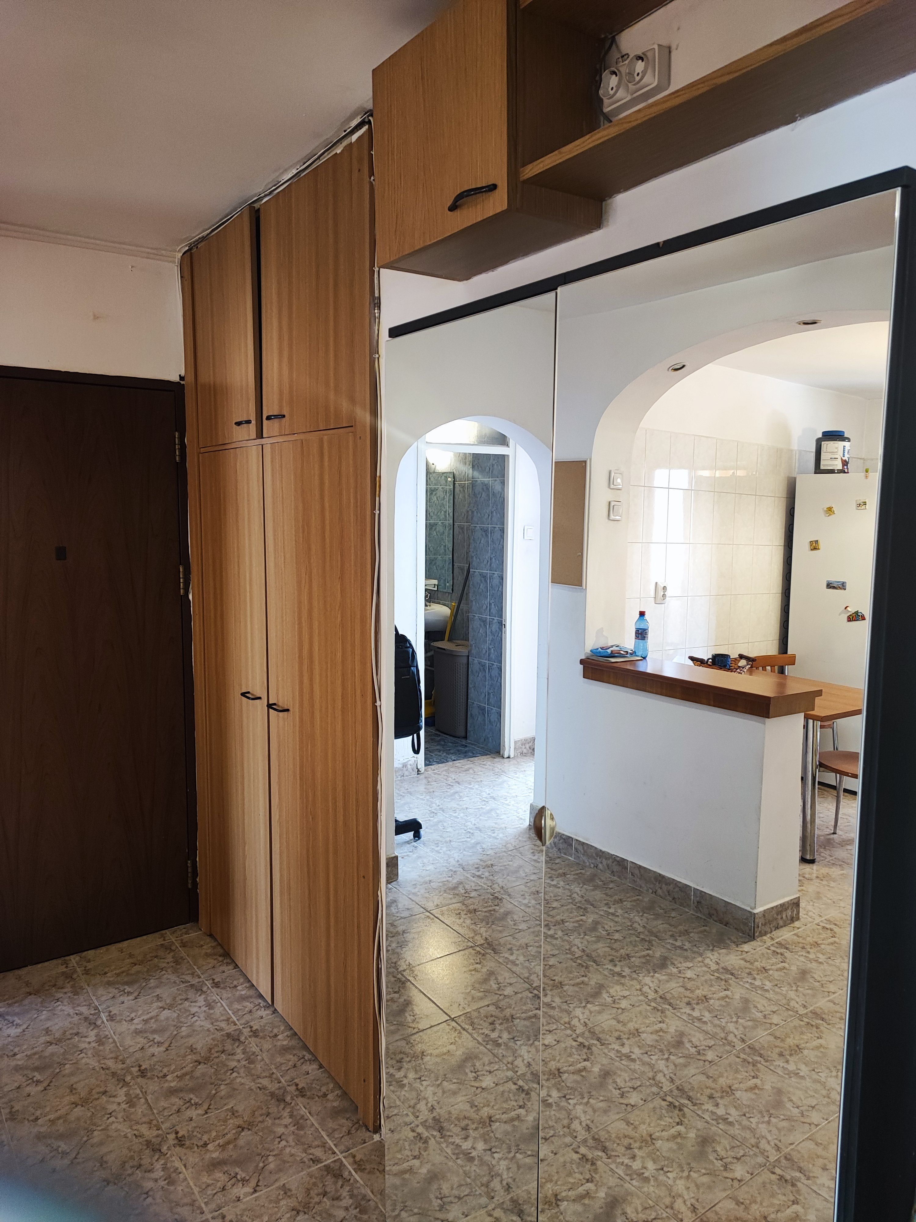 Inchiriez apartament 3 camere Elev Stefanescu - Iancului — fotografia 13