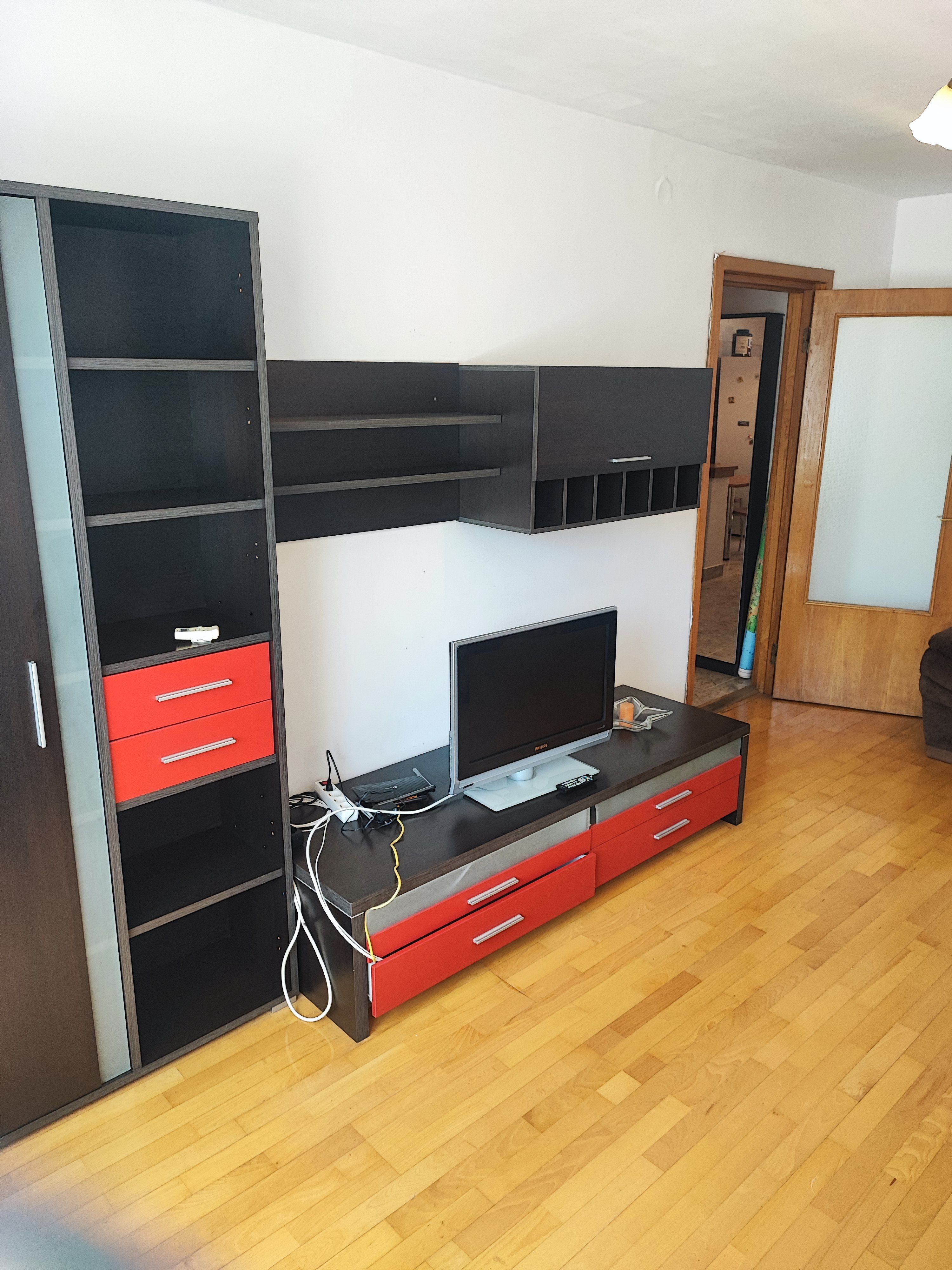 Inchiriez apartament 3 camere Elev Stefanescu - Iancului — fotografia 3