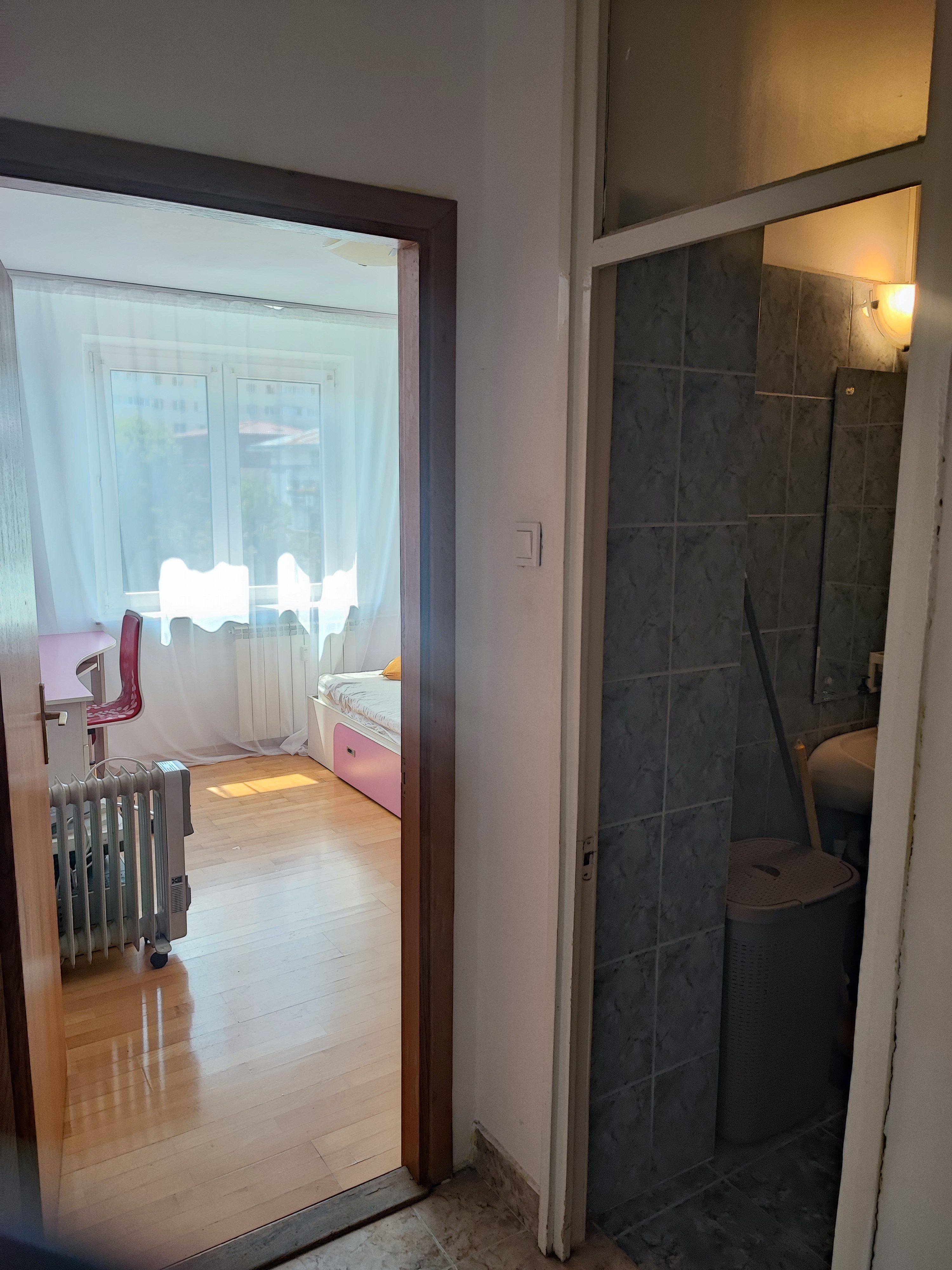 Inchiriez apartament 3 camere Elev Stefanescu - Iancului — fotografia 4