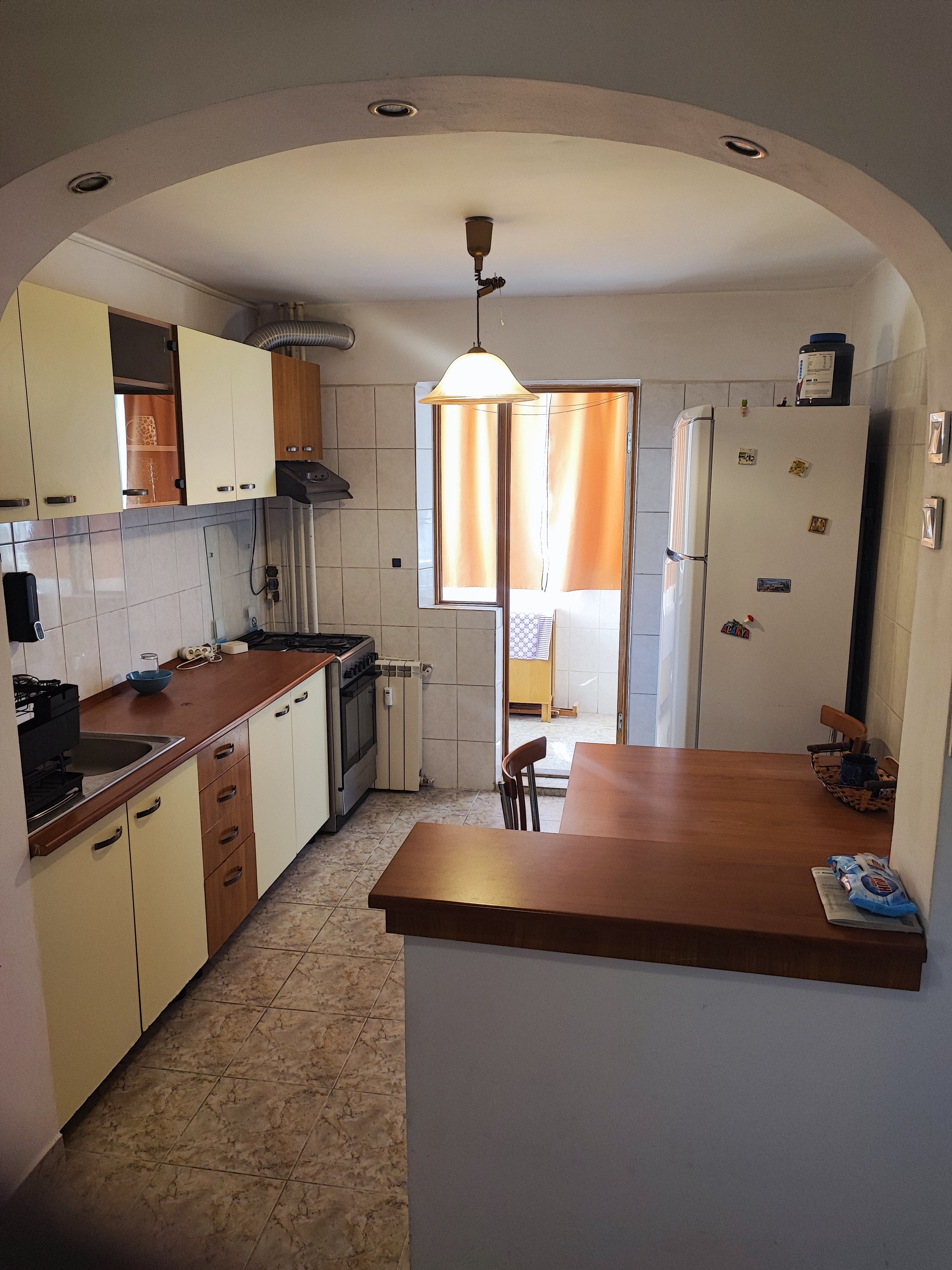 Inchiriez apartament 3 camere Elev Stefanescu - Iancului — fotografia 9