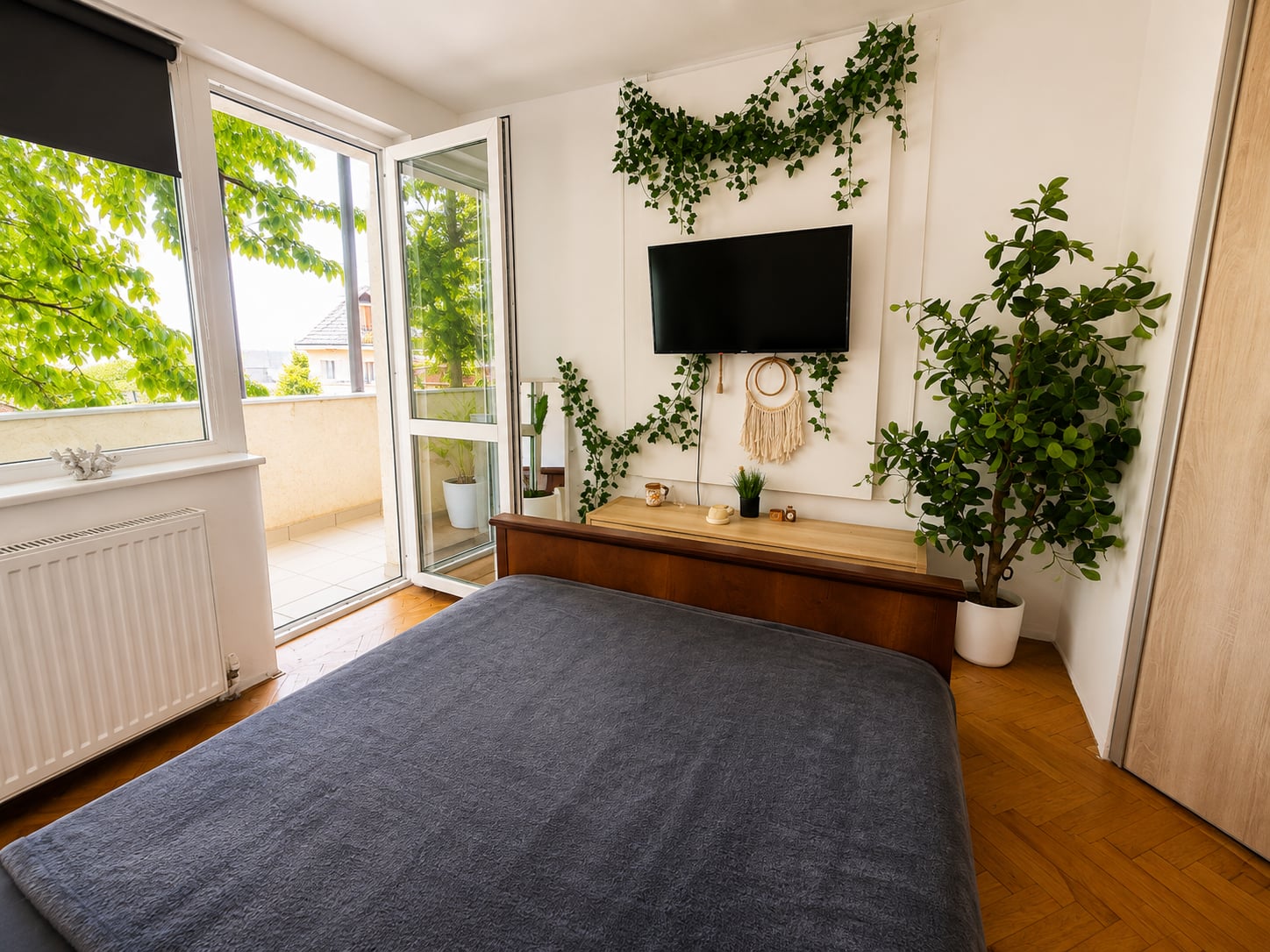 Apartament 4 camere în vilă – Zamca, str. Narciselor | Etaj 1, intrare separată — fotografia 7