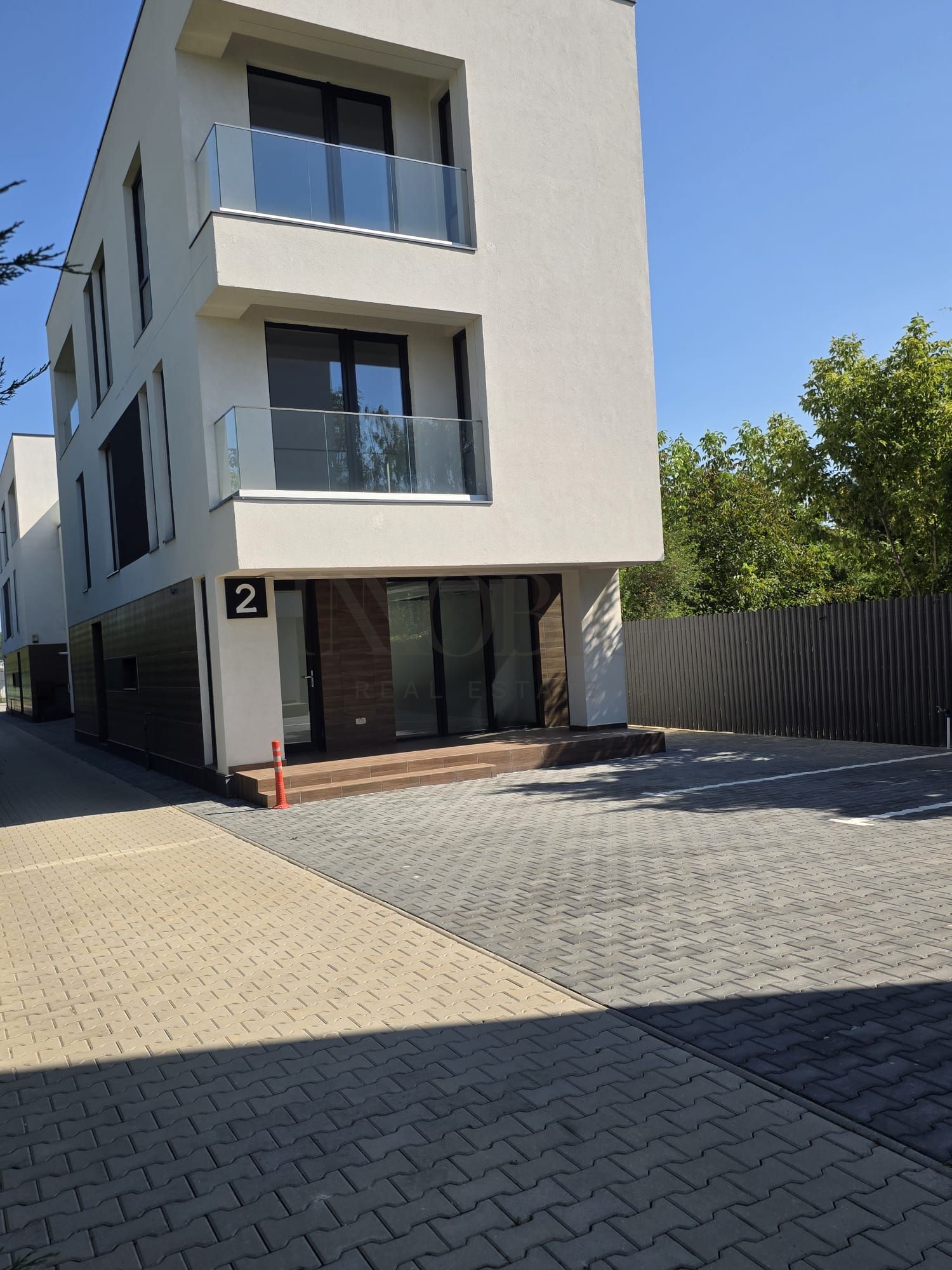 Ansamblu boutique de 5 vile premium | Arhitectură modernă — fotografia 4