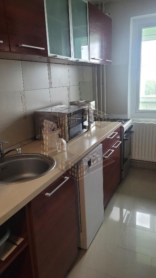Apartament cu 2 camere, decomandat, centrala, de vanzare, zona Dacia — fotografia 5