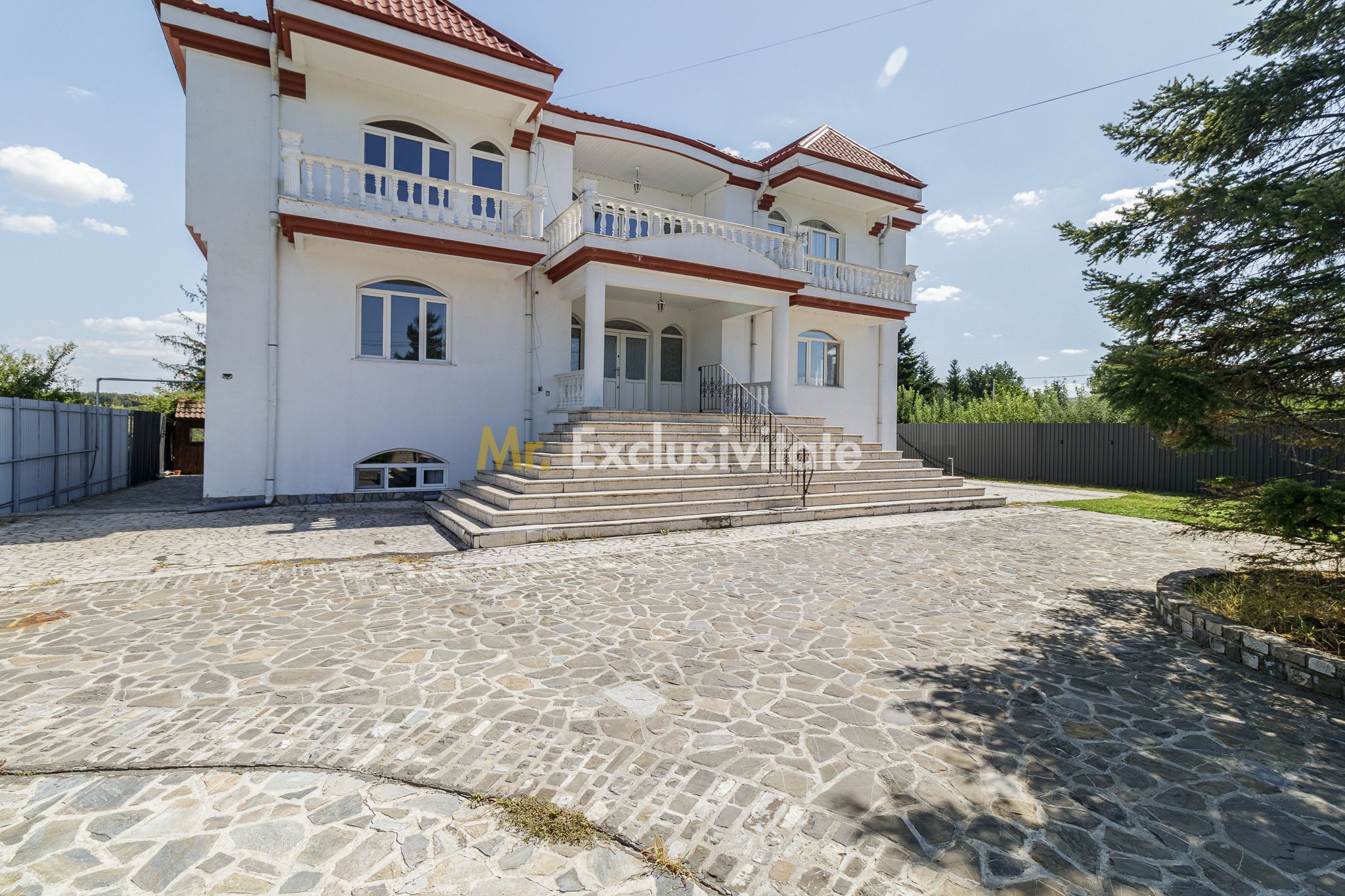 Domeniu privat 5.000 mp, cu reședință de 625 mp și piscină, Corbeanca — fotografia 18