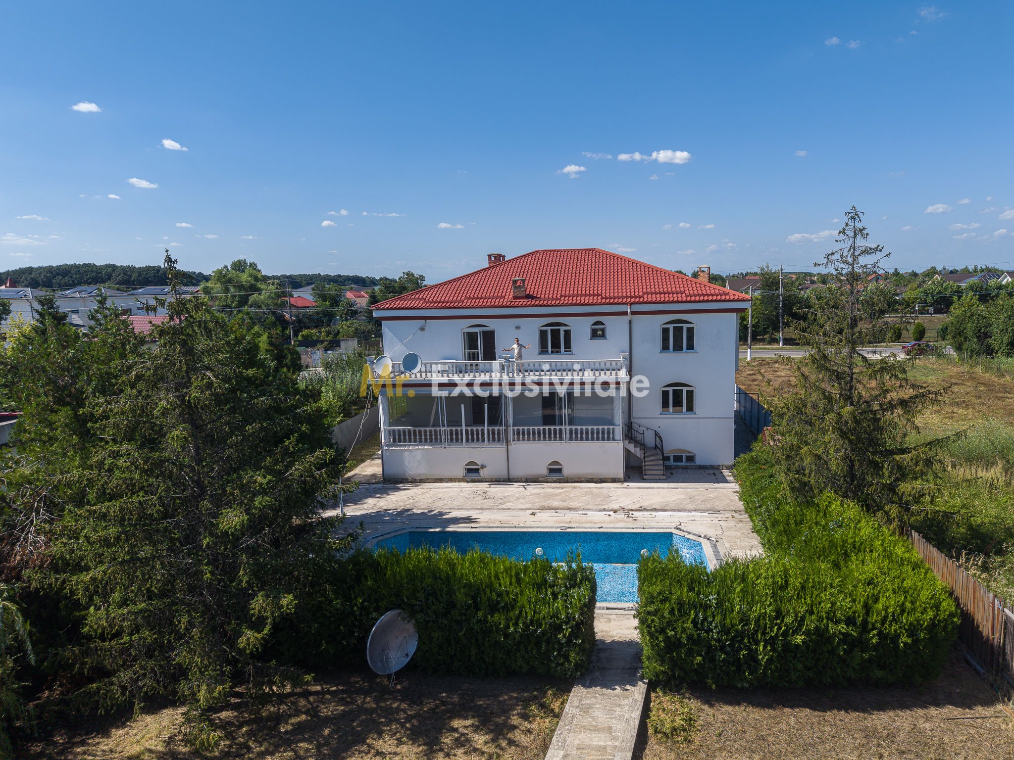 Domeniu privat 5.000 mp, cu reședință de 625 mp și piscină, Corbeanca — fotografia 3